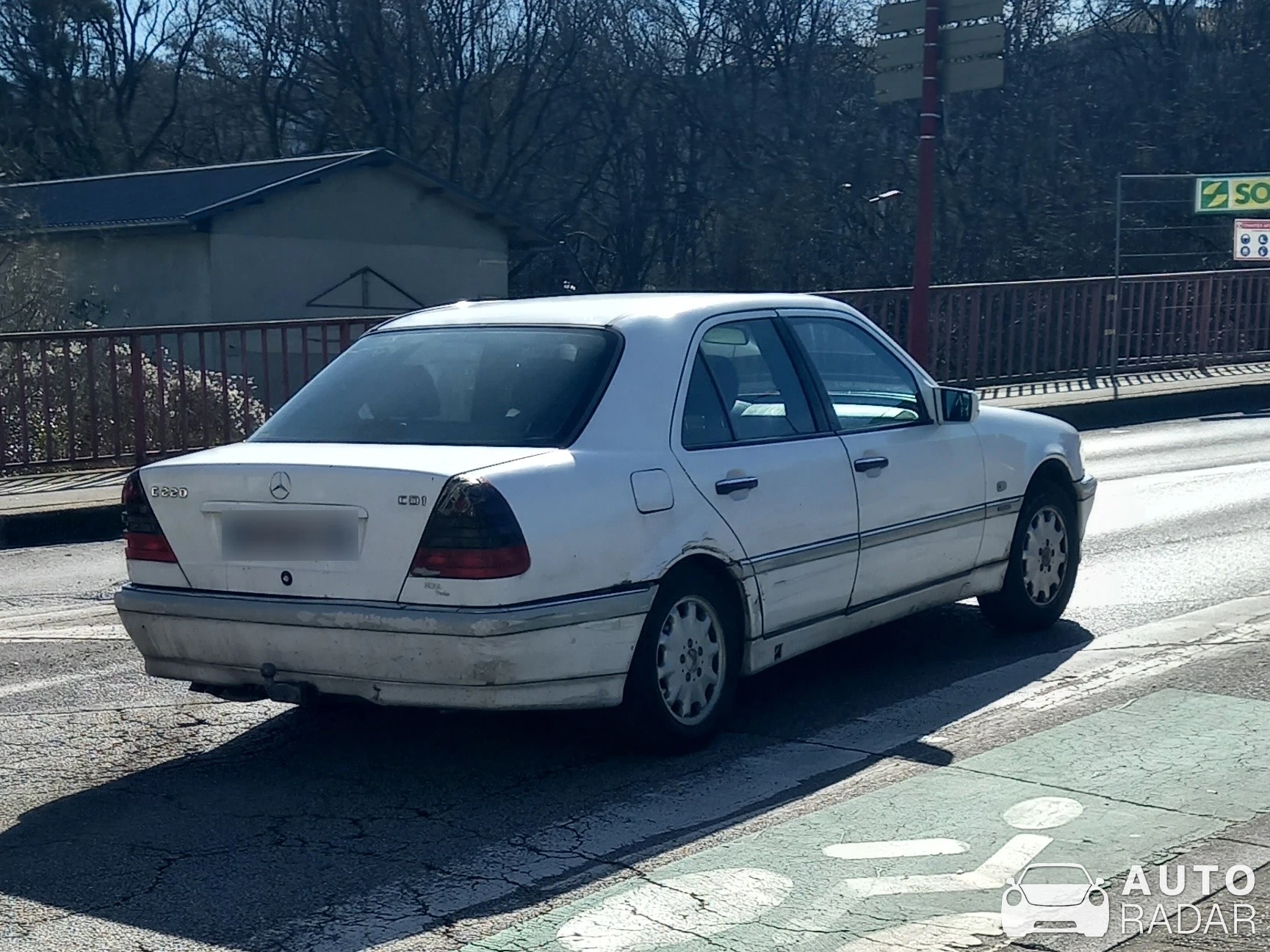 Mercedes-Benz E320 Coupe W214 spotted in Annecy