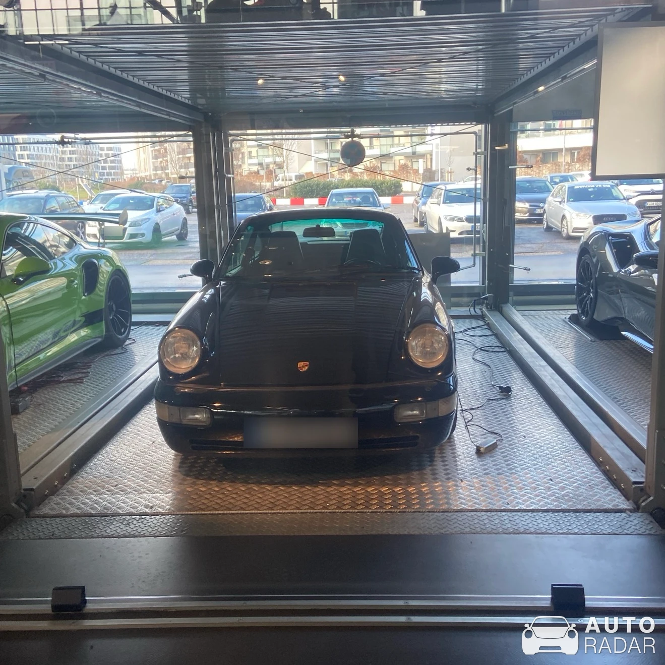 Porsche 964 Carrera spotted in Köln, Deutschland