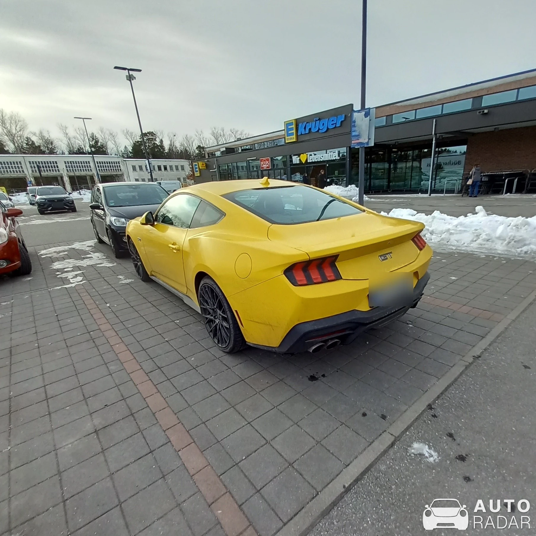 Ford Mustang GT 2024 spotted in London