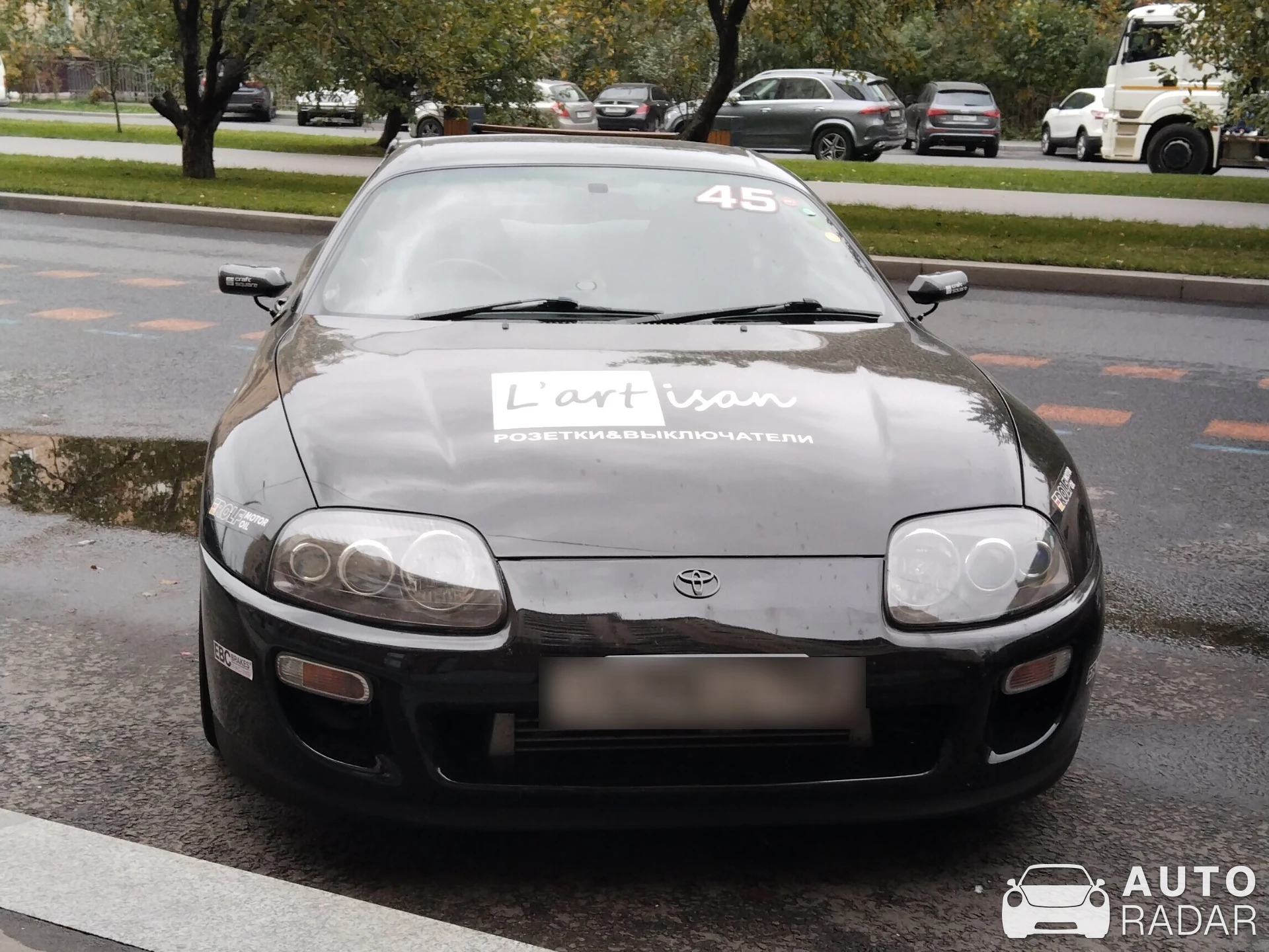 Toyota Supra A80 RZ spotted in Moscow