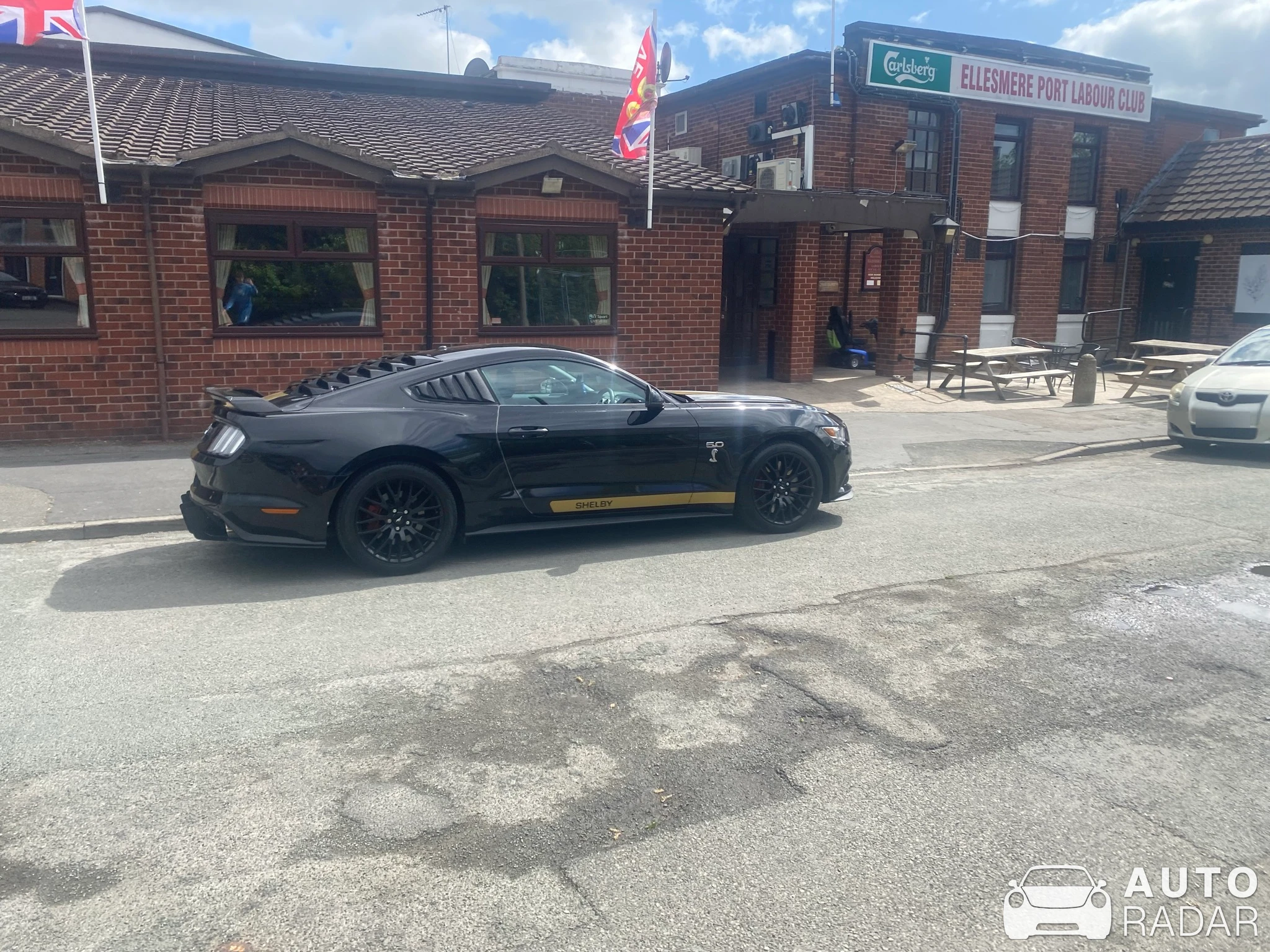 Ford Mustang Shelby GT-H spotted