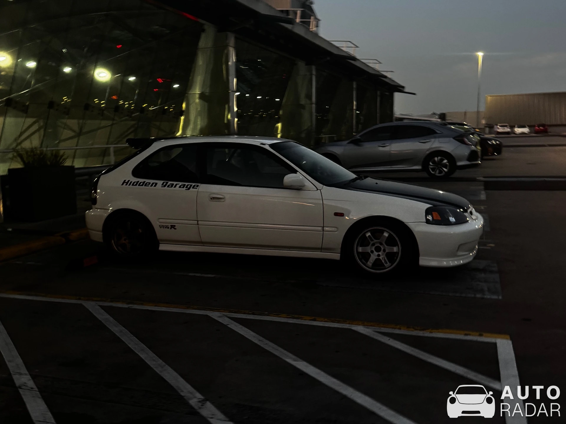 Honda Civic Type R 1996 spotted in Doncaster, Australia