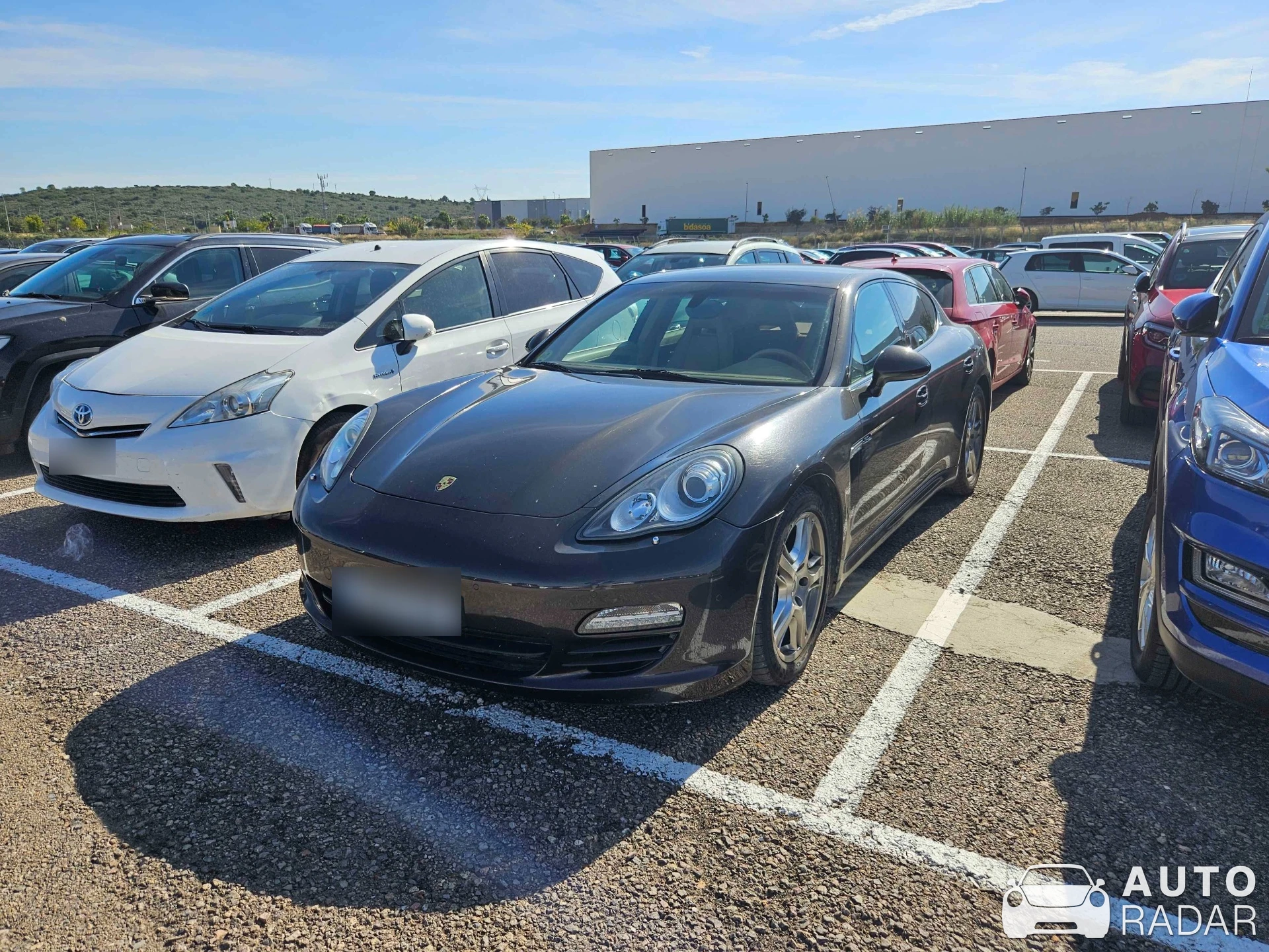 Porsche 970 Panamera Diesel MkII spotted in Cheste