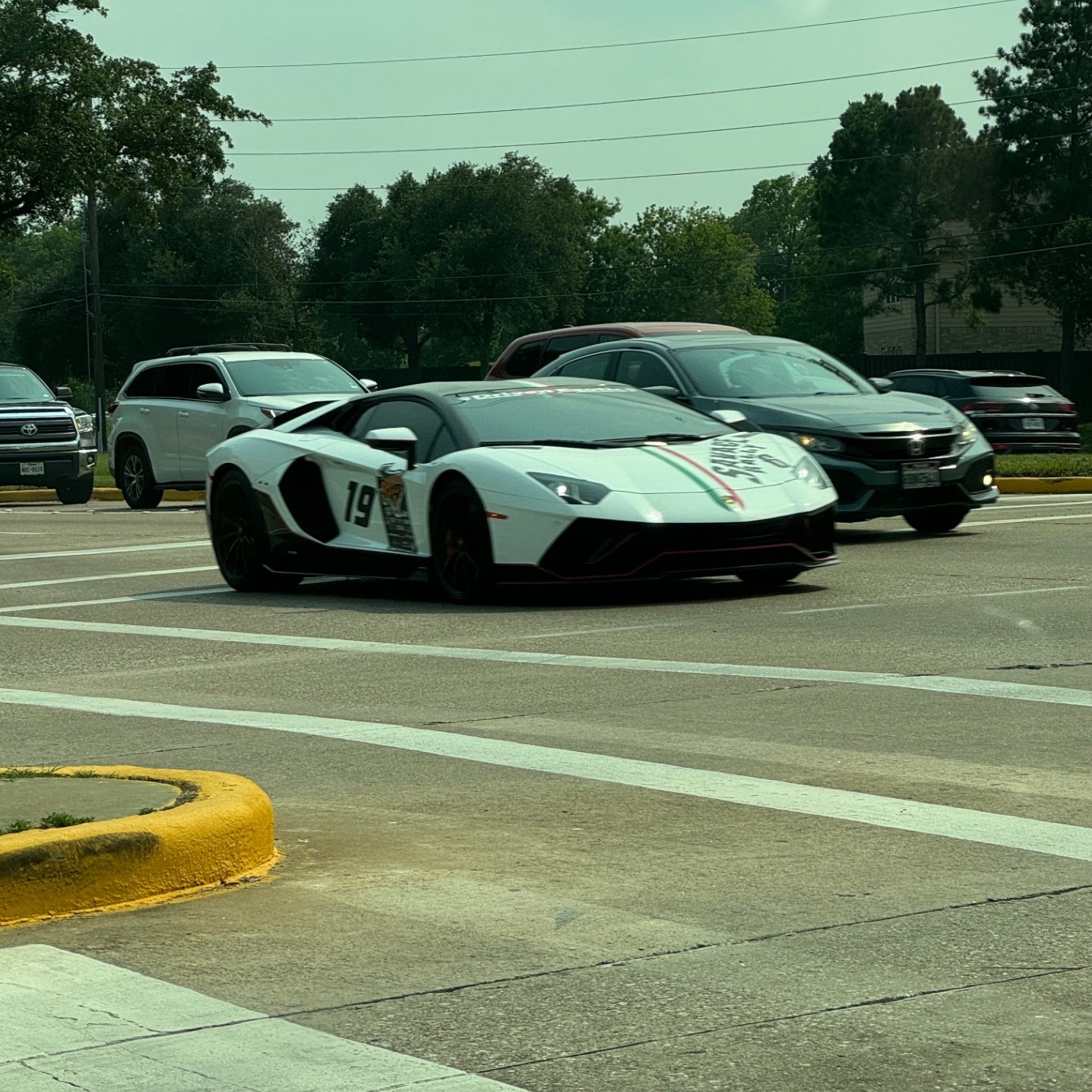 Lamborghini Aventador S LP740-4