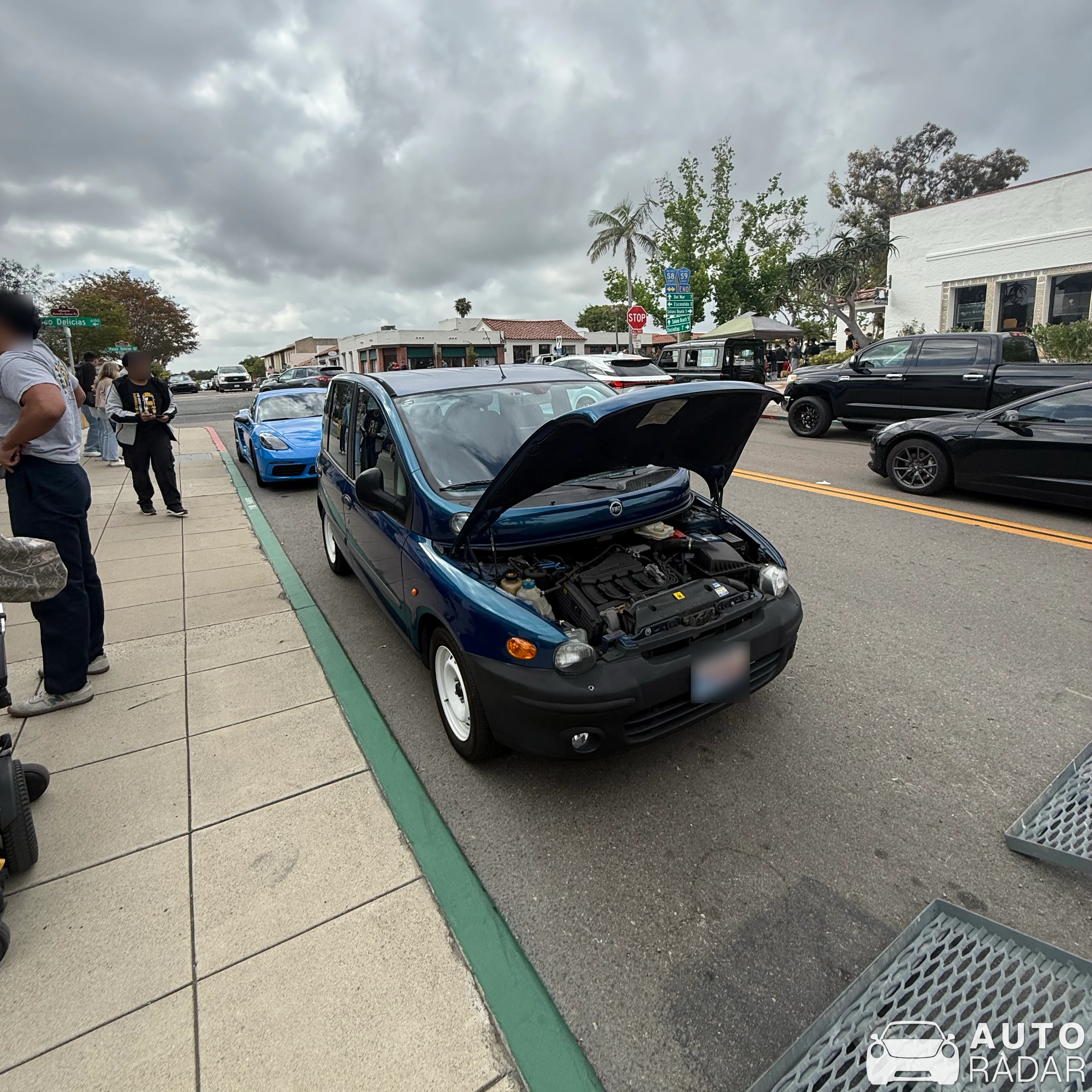 Fiat Multipla spotted in Rancho Santa Fe