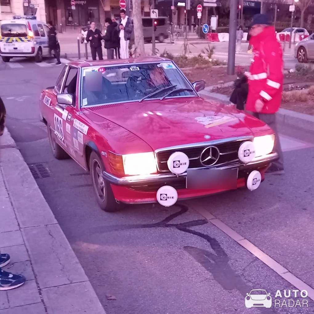 Mercedes-Benz SL 70 AMG R129 spotted in Valence, France