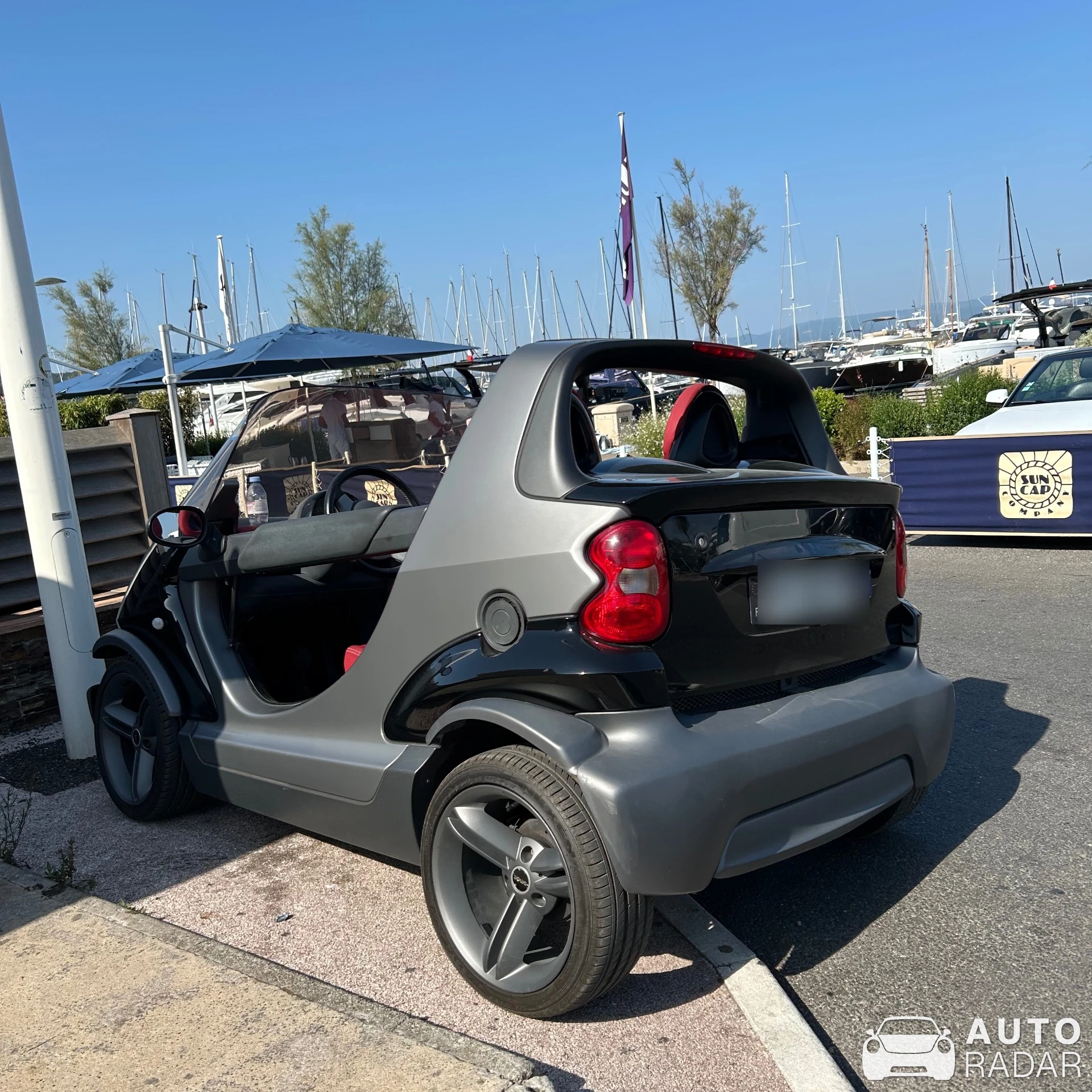 Smart Crossblade spotted in Saint-Tropez