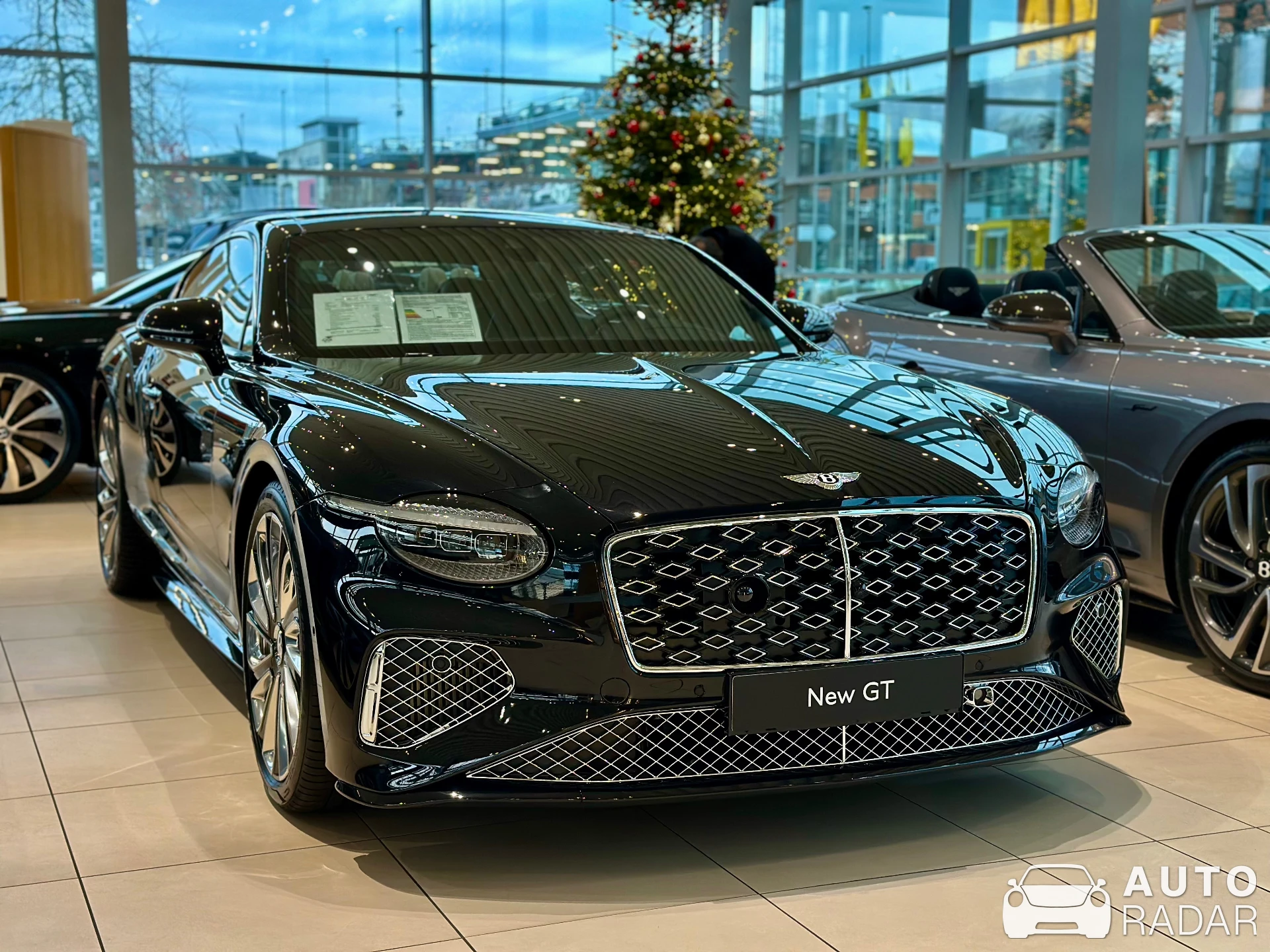 Bentley Continental GT Speed 2025 spotted in Düsseldorf