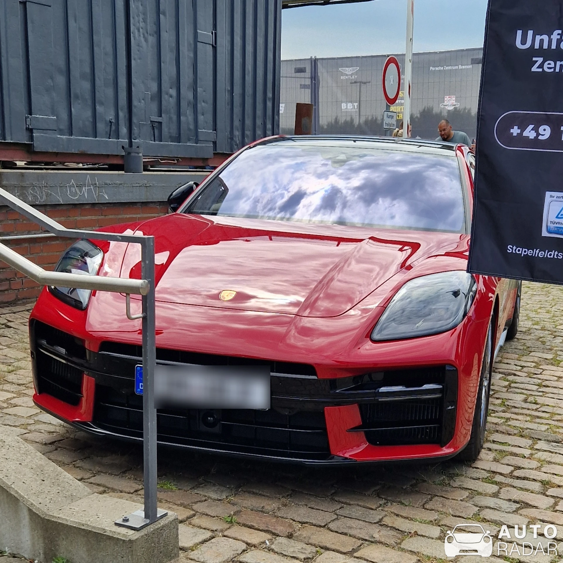 Porsche 972 Panamera Turbo S E-Hybrid Executive spotted in Bremen