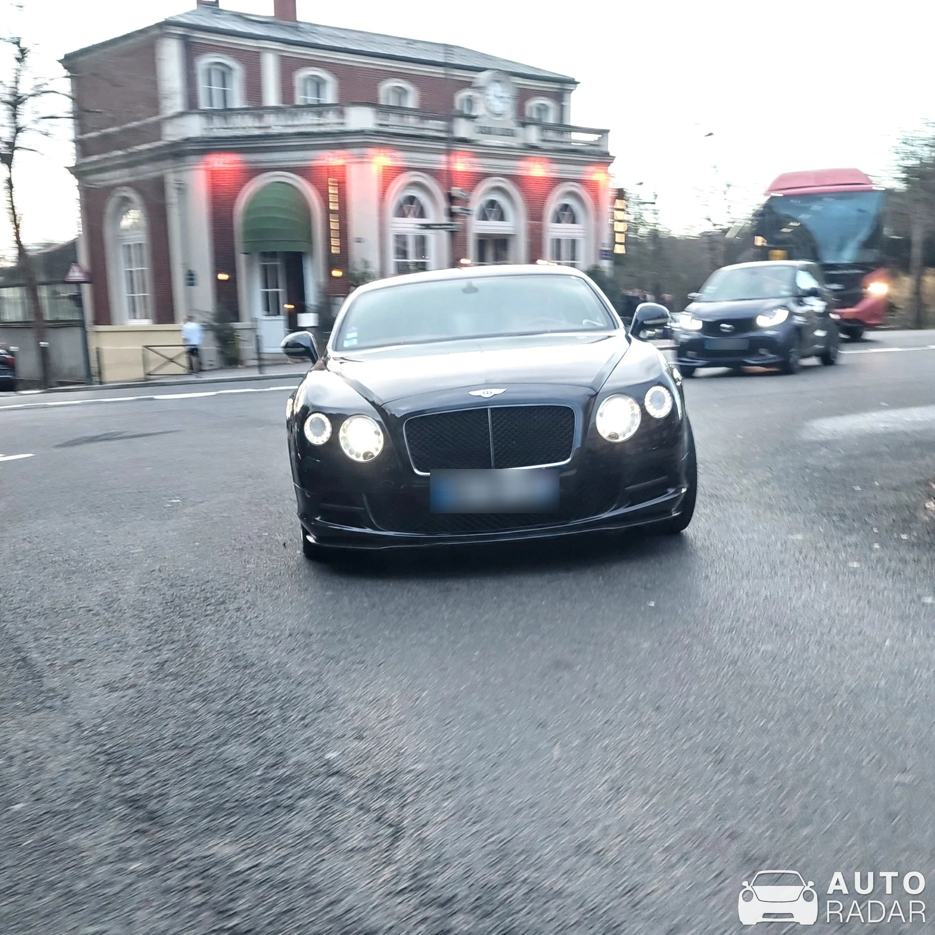 Bentley Continental GT Speed 2015 spotted in Paris