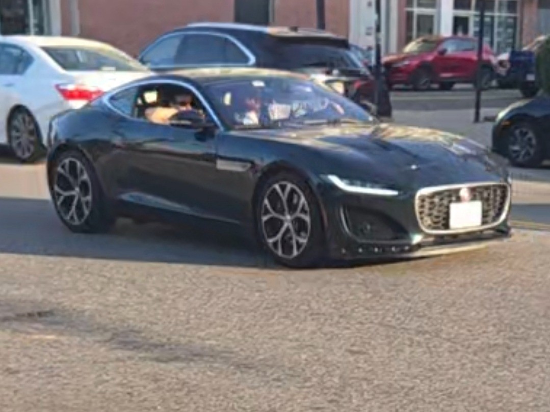 Jaguar F-Type P450 75 Coupé