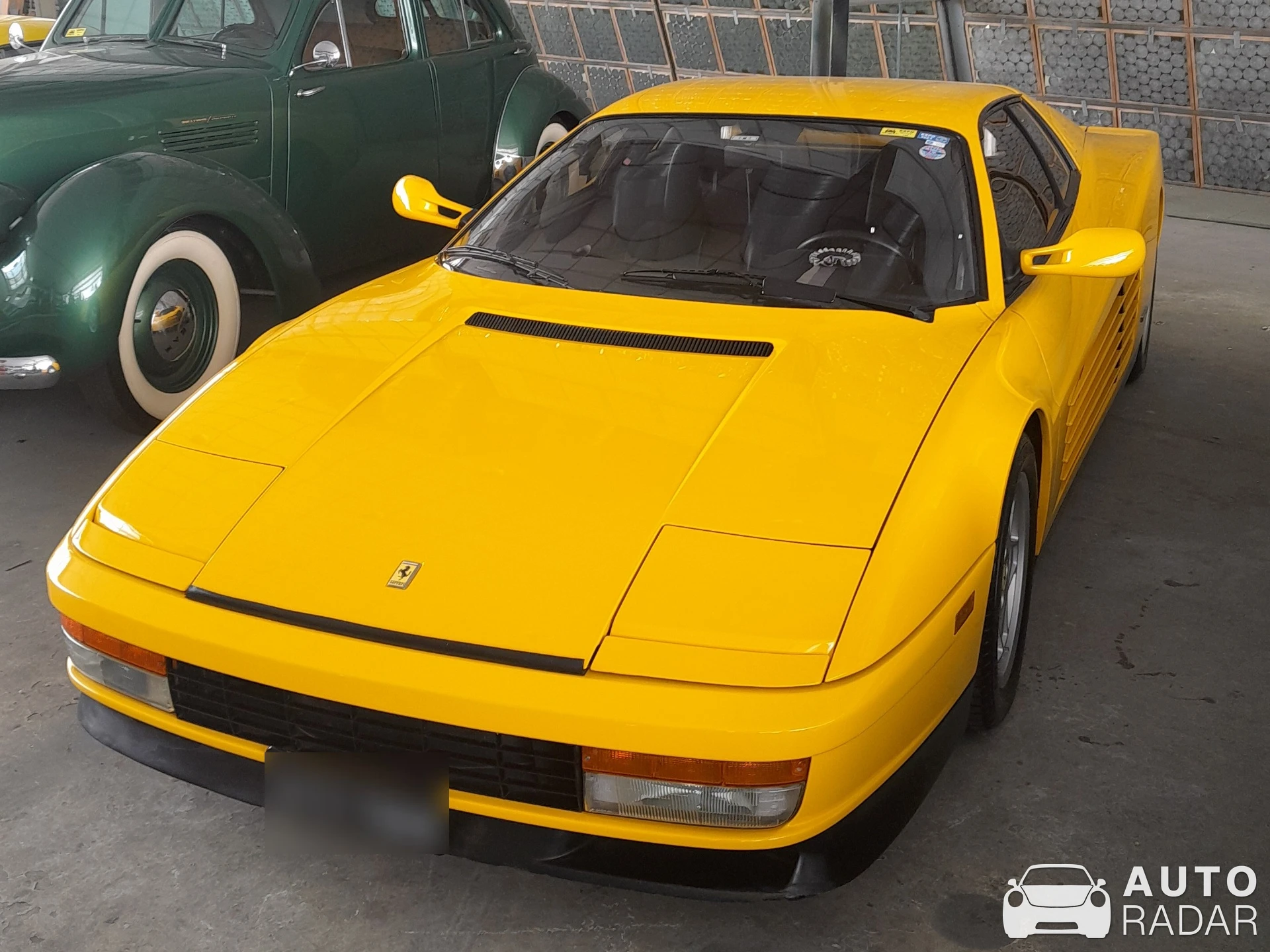 Ferrari Testarossa spotted in Vila Guilherme, Brasil