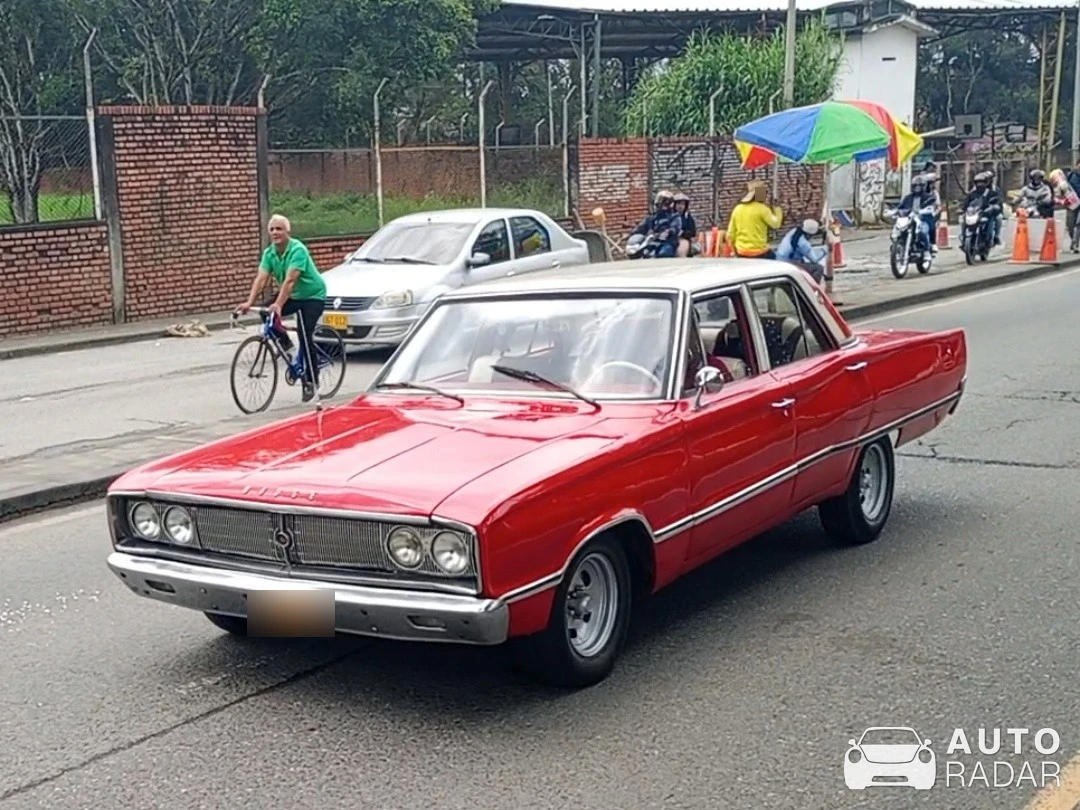 Dodge Coronet 440 spotted in Popayán