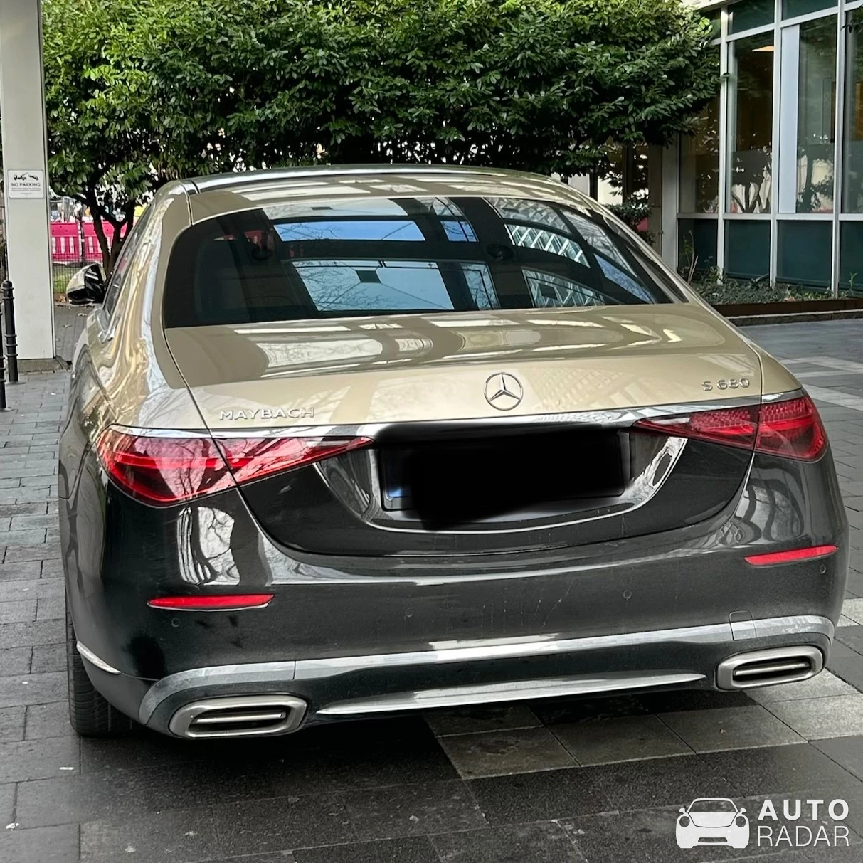 Mercedes-Maybach S 680 spotted in Köln, Germany