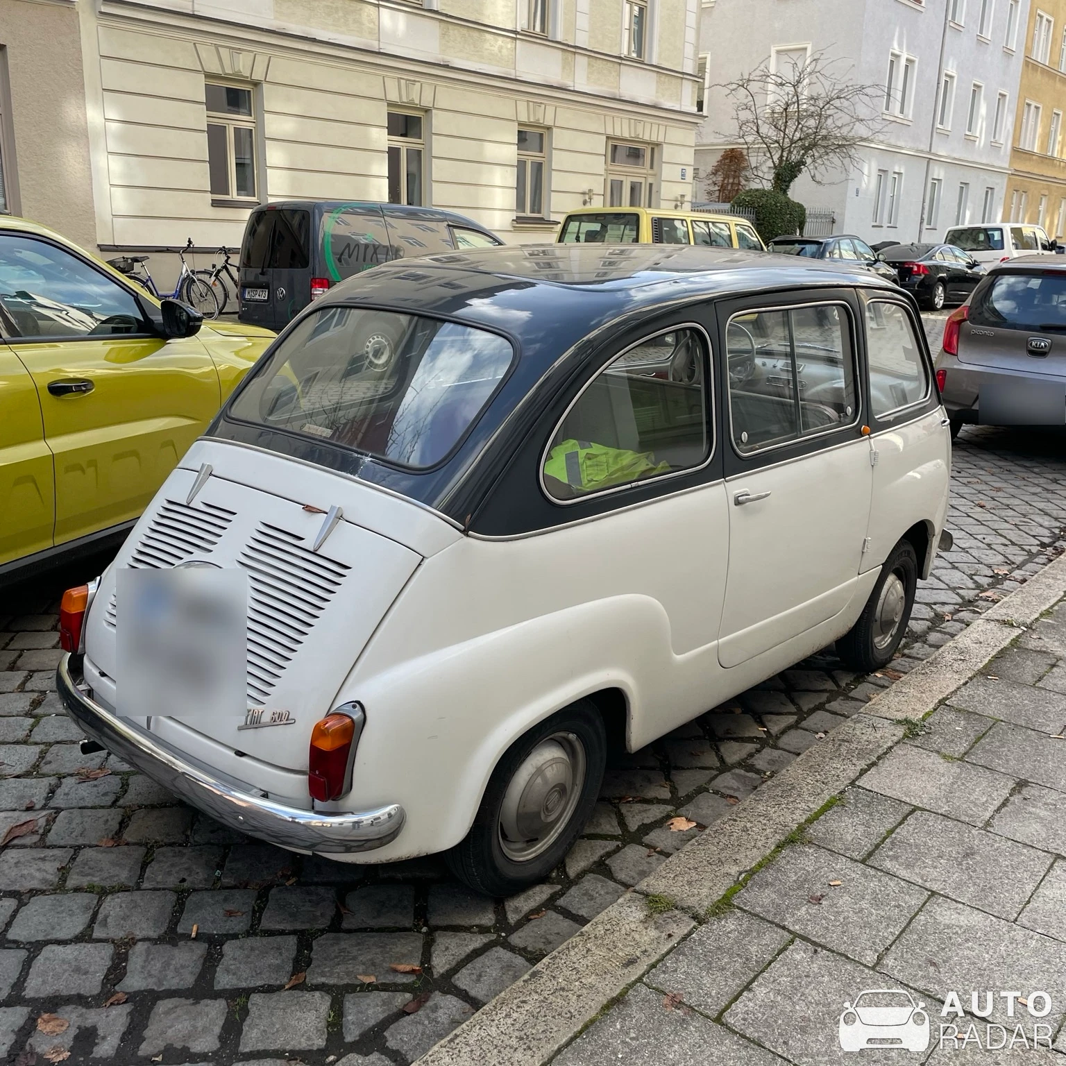 Fiat 600 Multipla spotted in München, Deutschland