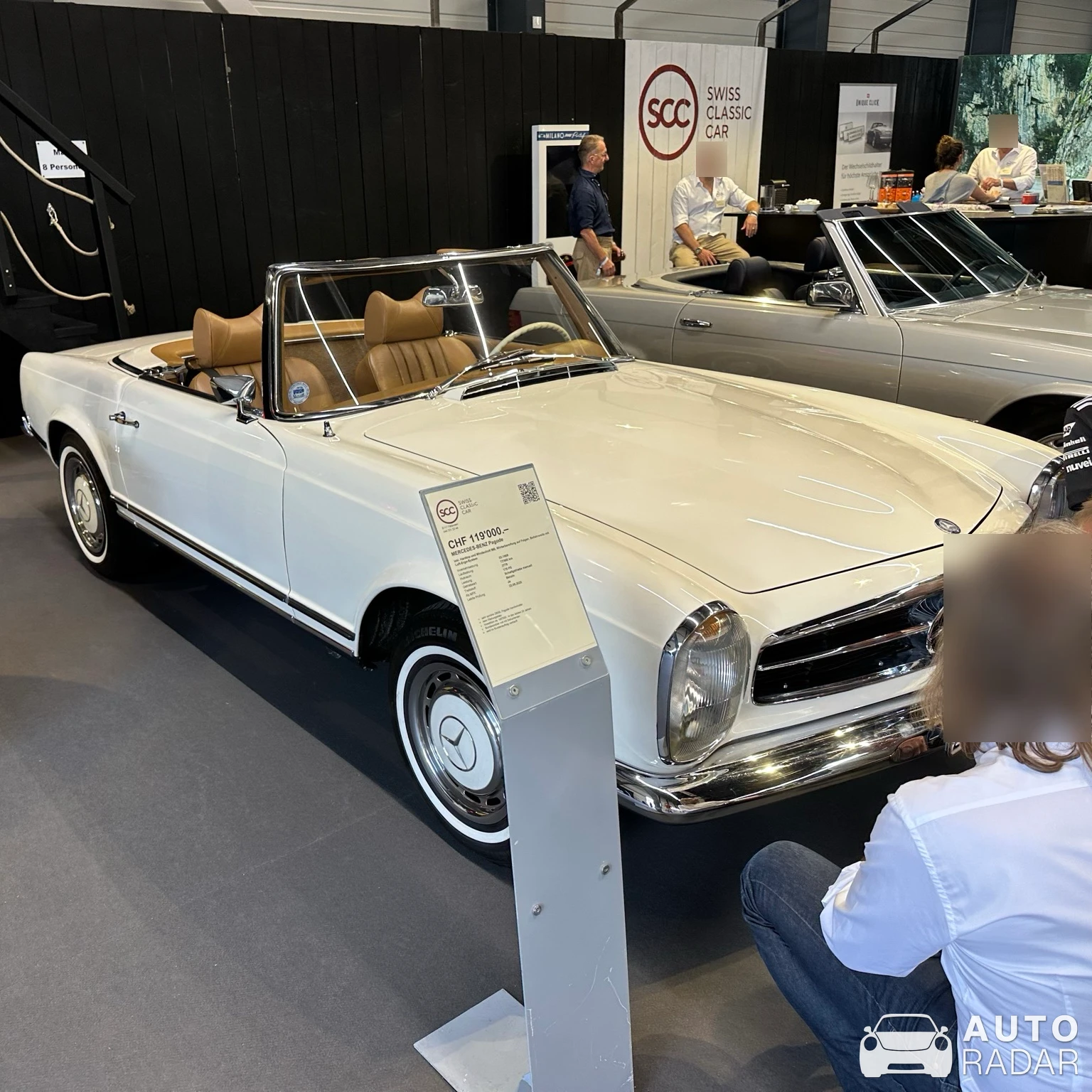 Mercedes-Benz 250SL spotted in Luzern