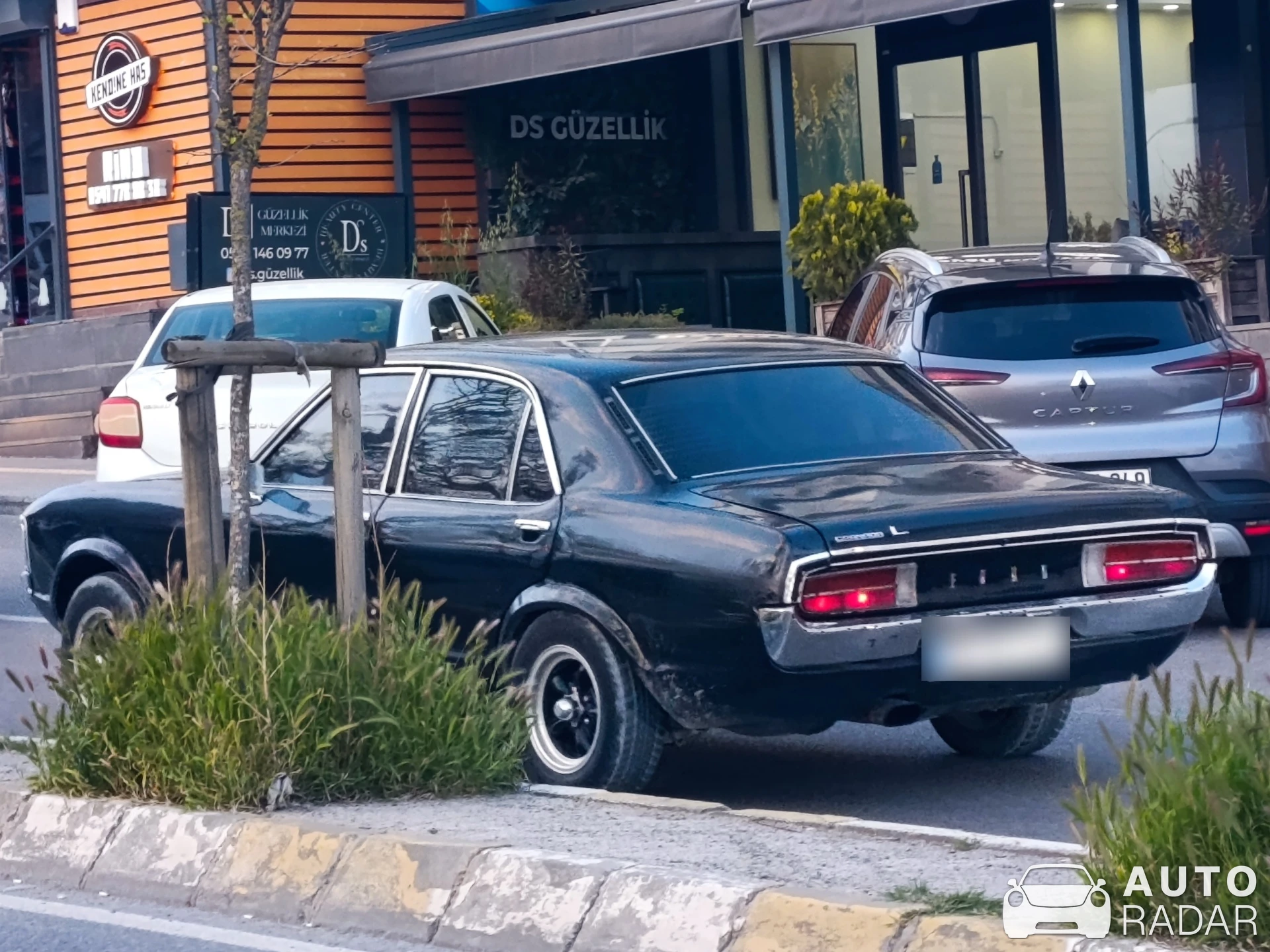 Ford Granada 2.3L spotted in Pendik