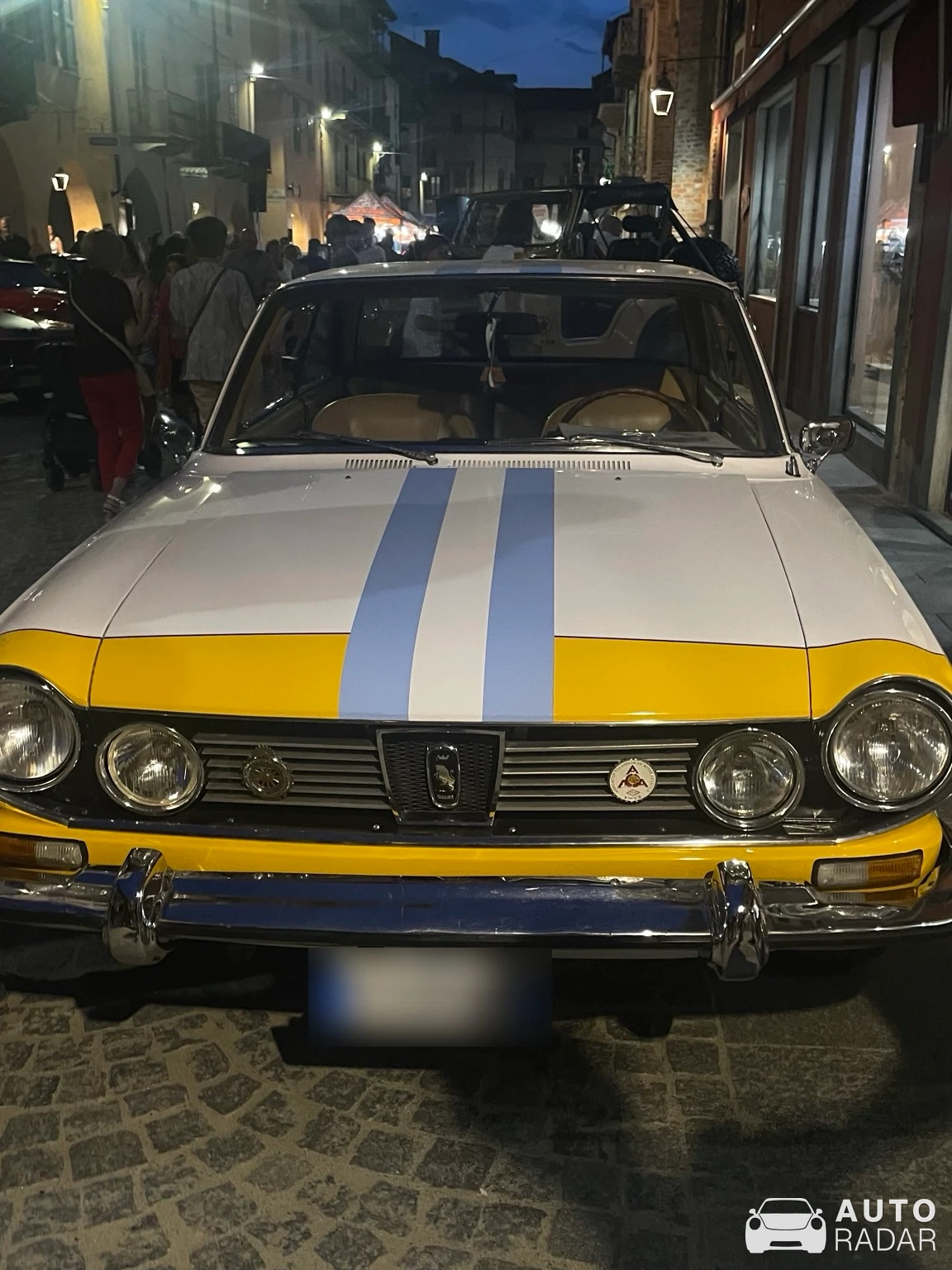 Peugeot 404 Cabriolet spotted in Carmagnola, Italia
