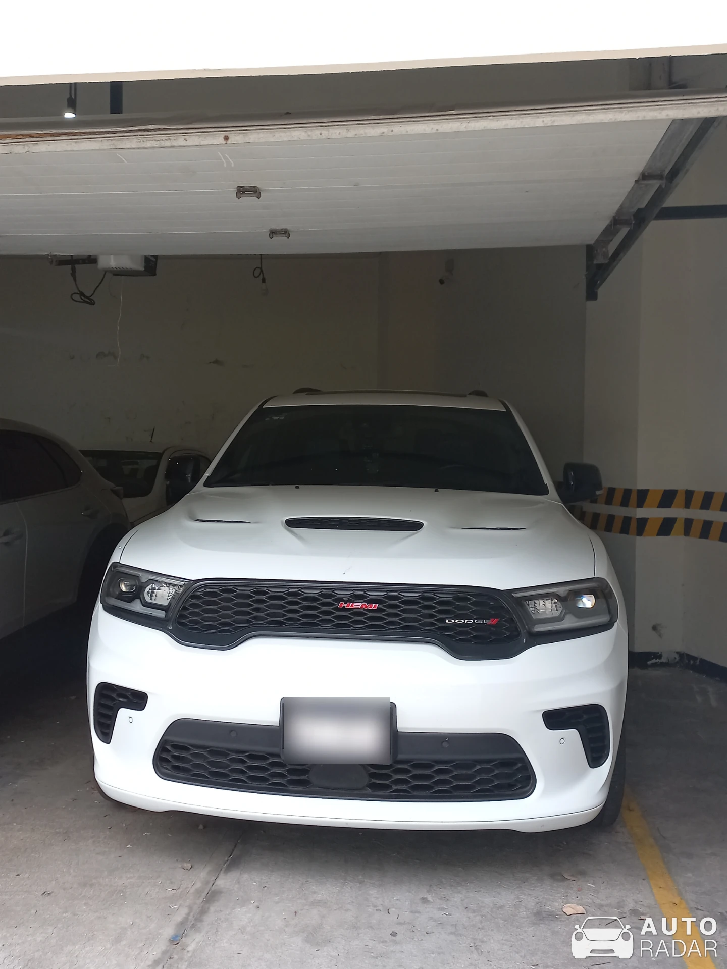 Dodge Durango R/T 5.7L V8 HEMI spotted in Villahermosa