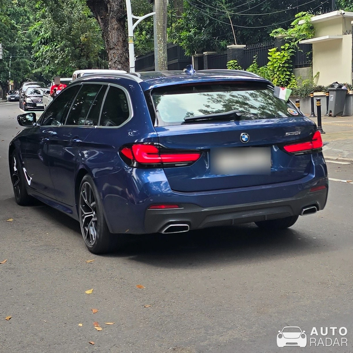 BMW 5 Series G31 Touring spotted in Jakarta