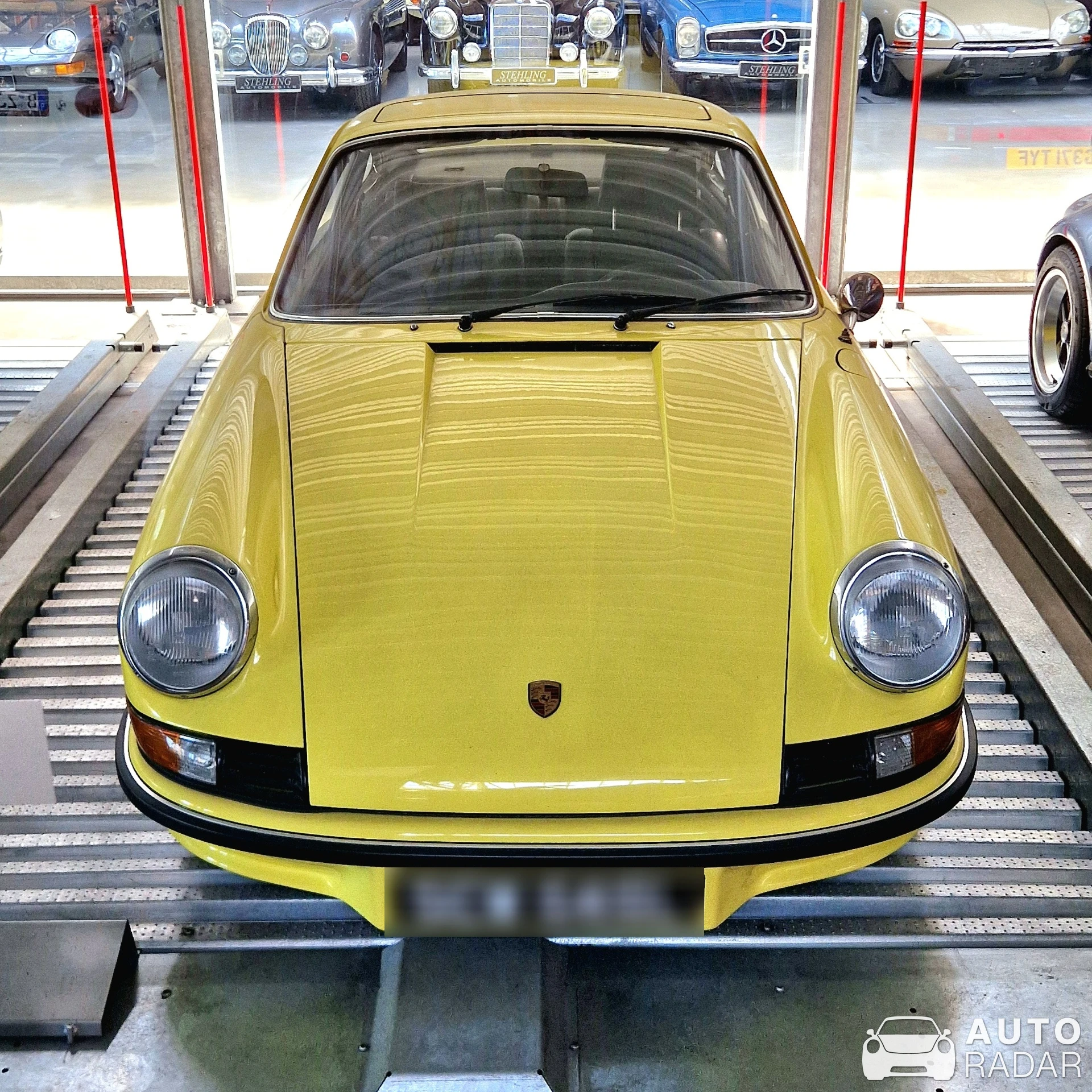 Porsche 911 Carrera RS 2.7 spotted in Berlin, Germany