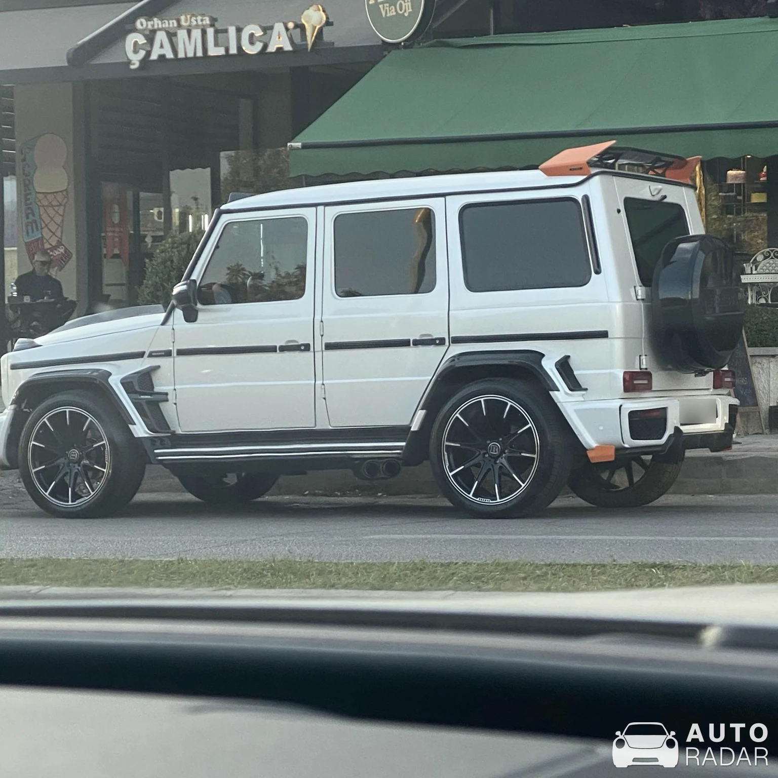Mercedes-AMG Brabus GLS B63S-700 Widestar spotted
