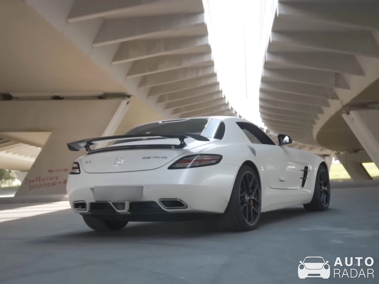 Mercedes-Benz SLS AMG GT Final Edition spotted in Bakı