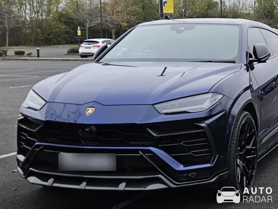 Lamborghini Urus spotted in Sarıyer, Türkiye