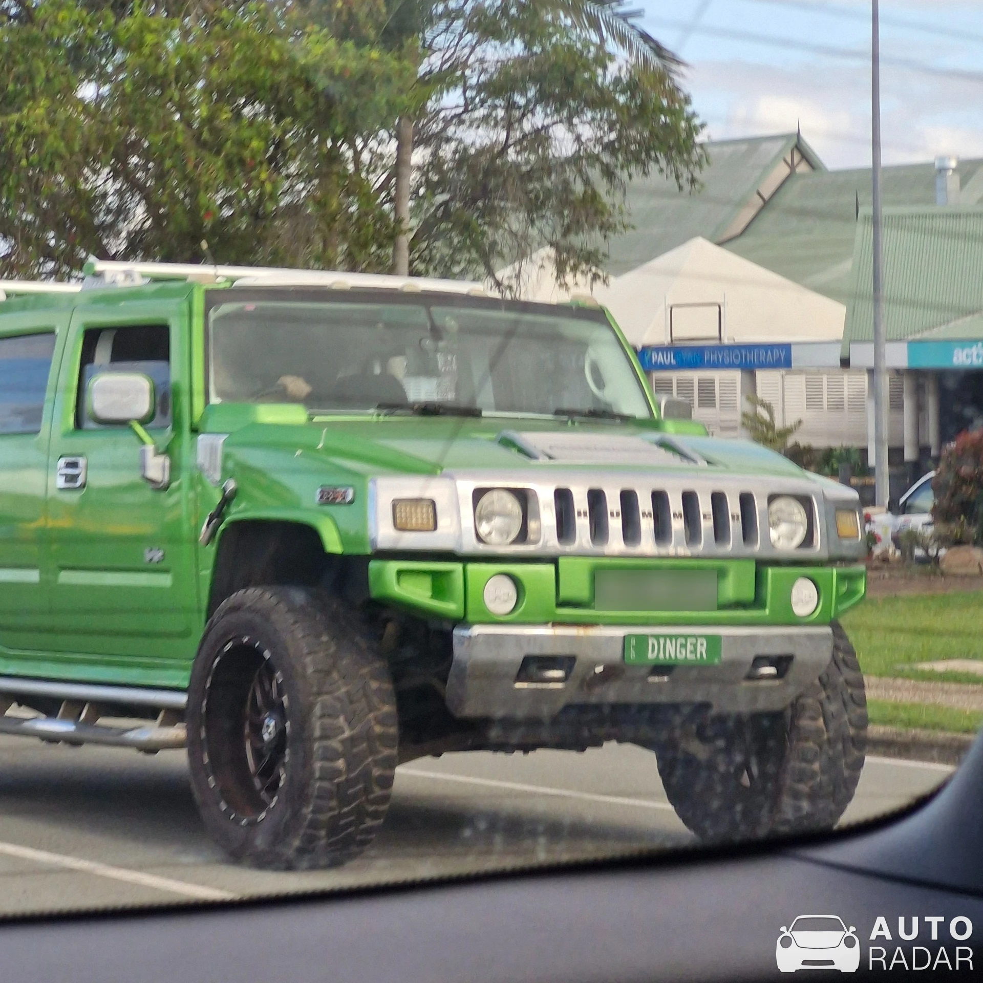 Hummer H2 spotted in Hervey Bay, Australia