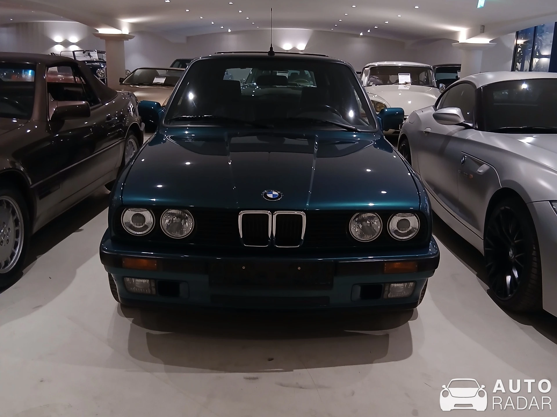 BMW 3 Series E30 spotted in Brummen, Netherlands