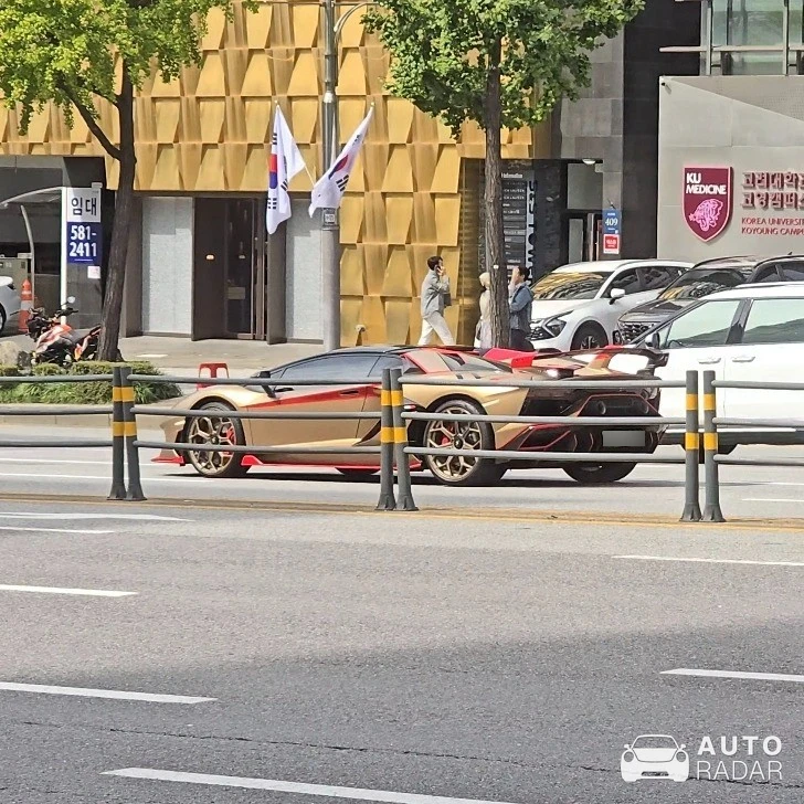 Lamborghini Aventador LP770-4 SVJ Roadster spotted in 강남구, 대한민국