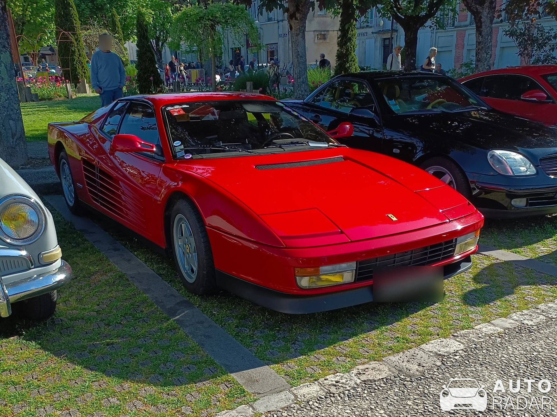 Ferrari Testarossa spotted in Jarnac, France