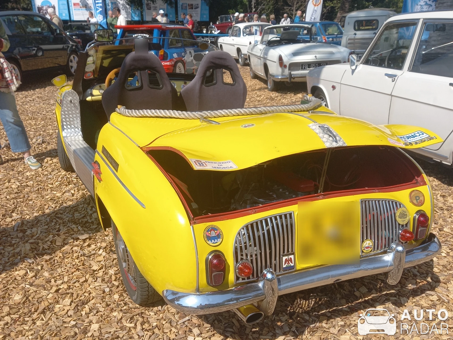 Renault Dauphine spotted in Nice