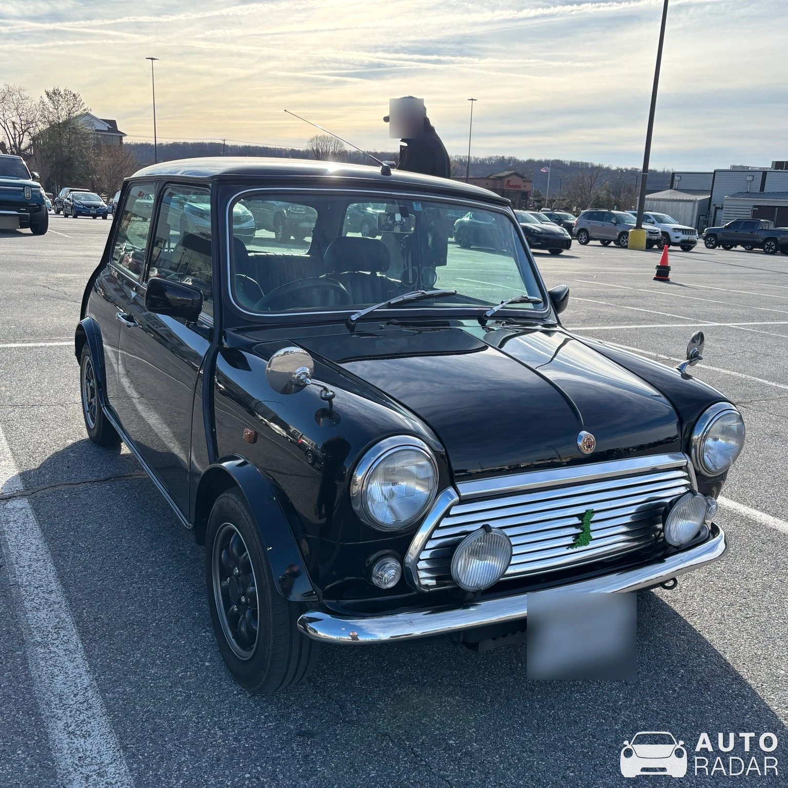 Rover Mini Cooper MkVI spotted in Timonium