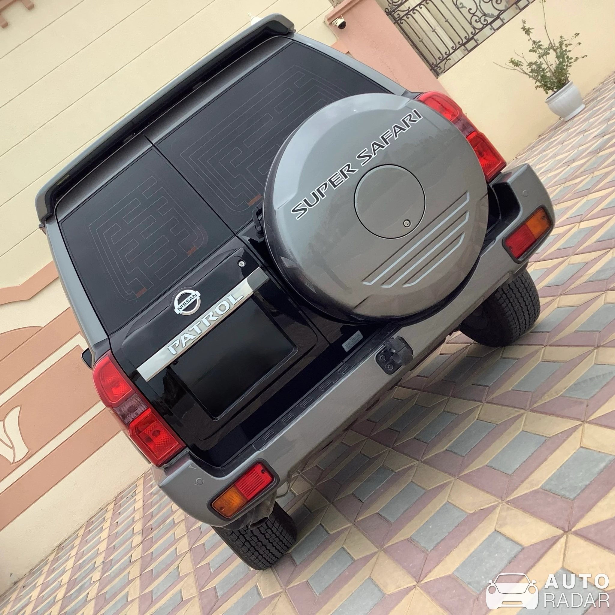 Nissan Patrol Super Safari spotted in Abu Dhabi