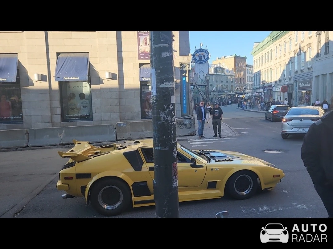 De Tomaso Pantera GT5 spotted in Québec