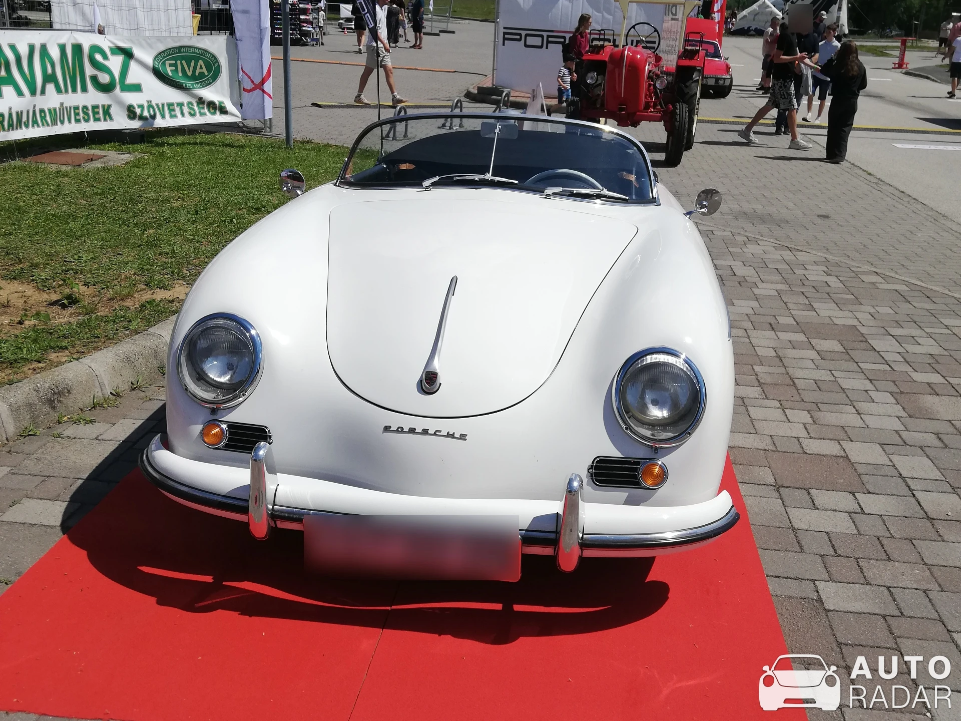 Porsche 356 spotted in Veszprém