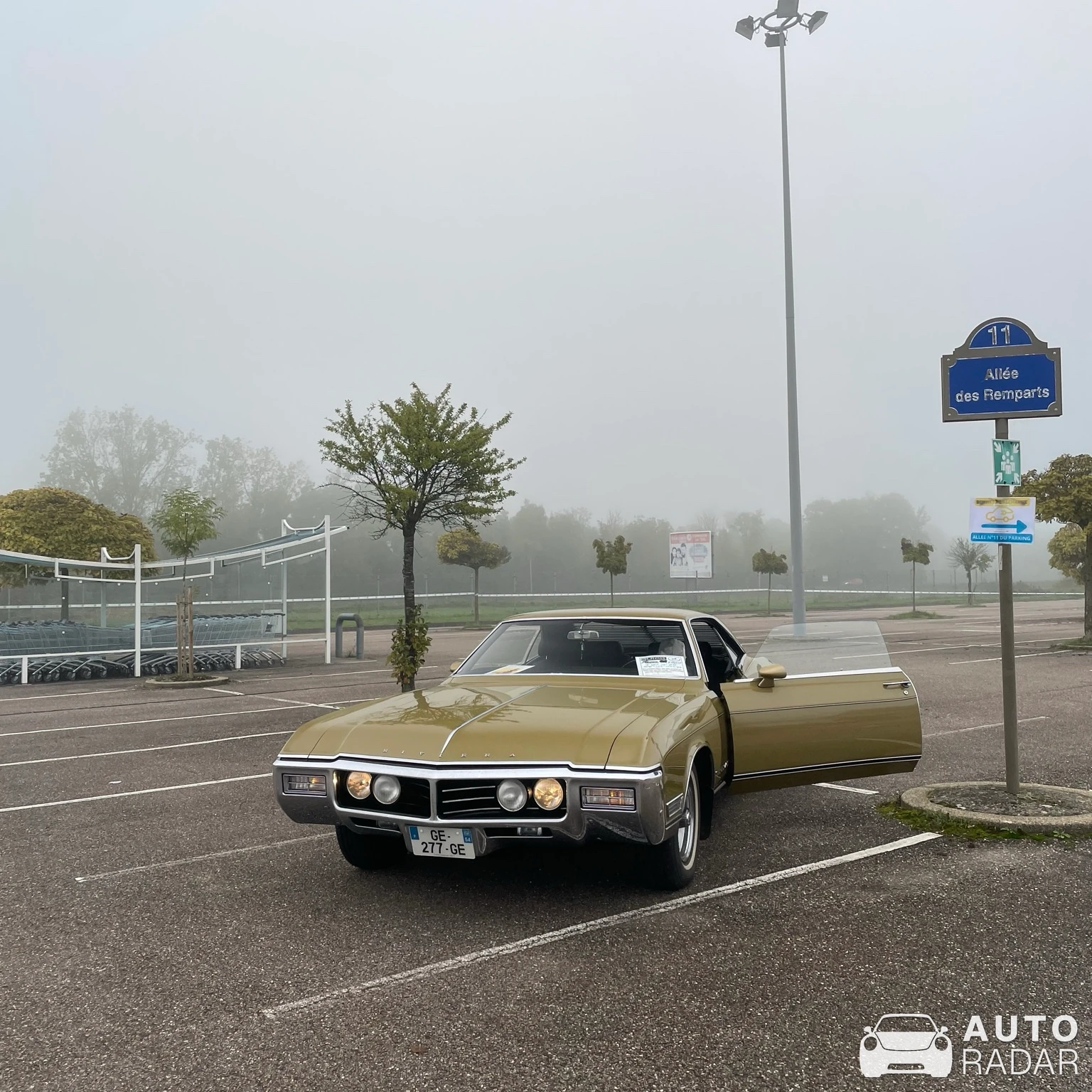 Buick Riviera Boat-Tail spotted in Dommartin-lès-Toul