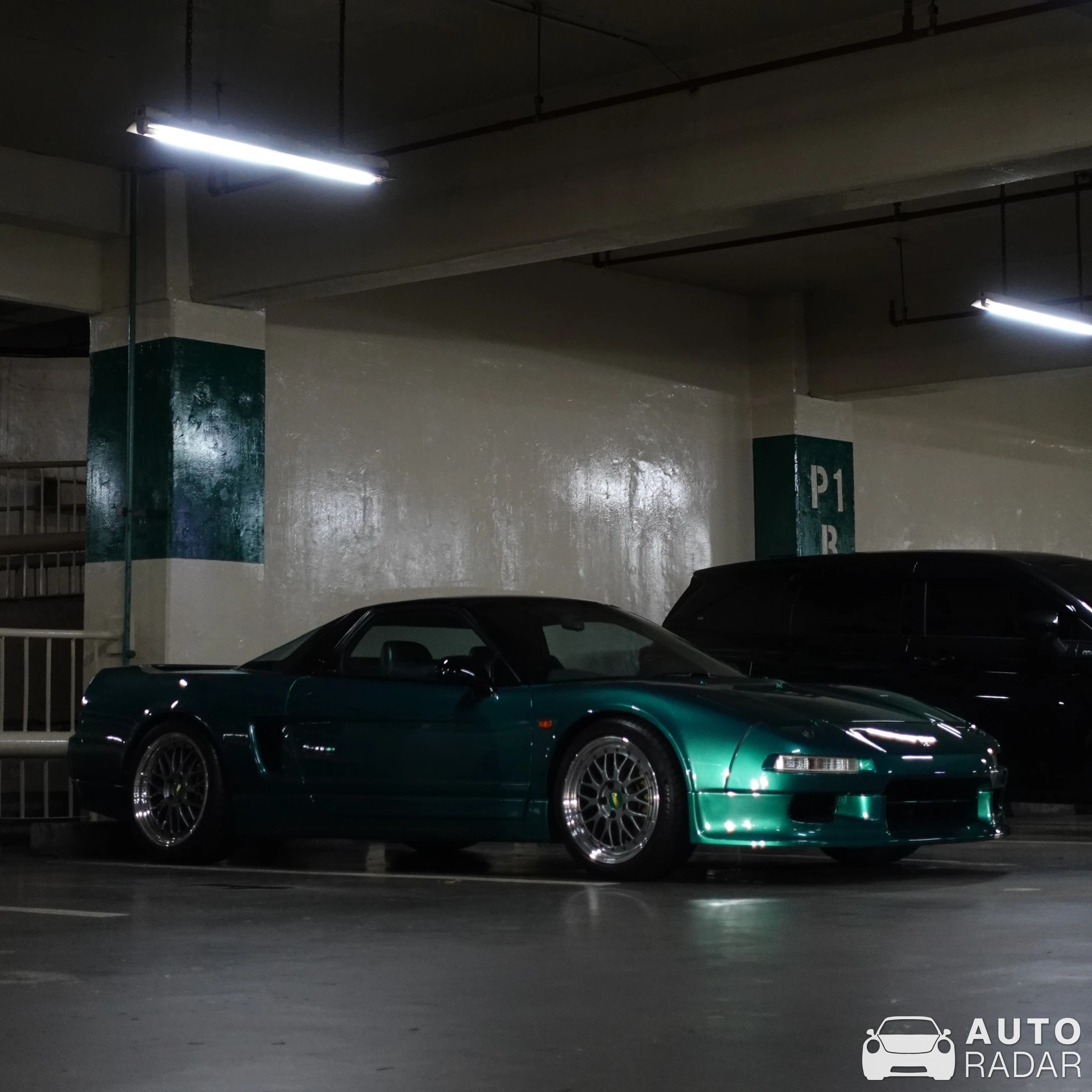 Acura NSX-R 1992-1998 spotted