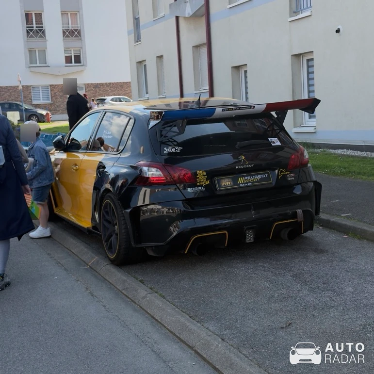 Peugeot 308 GTI spotted in Le Portel