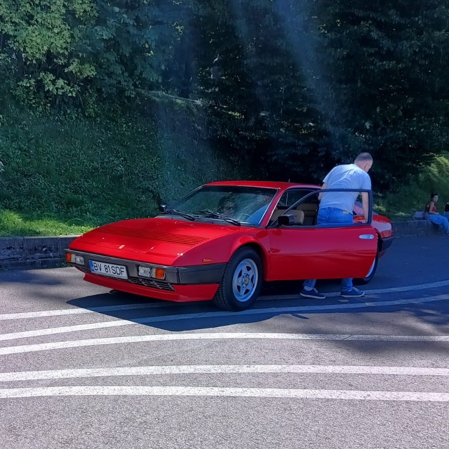 Ferrari Mondial T