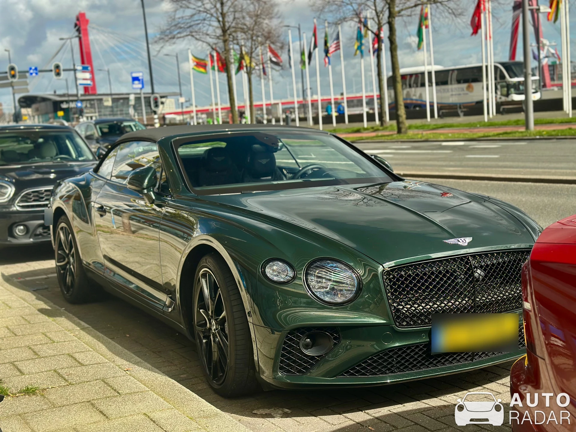 Bentley Continental GTC V8 2020 spotted in Rotterdam