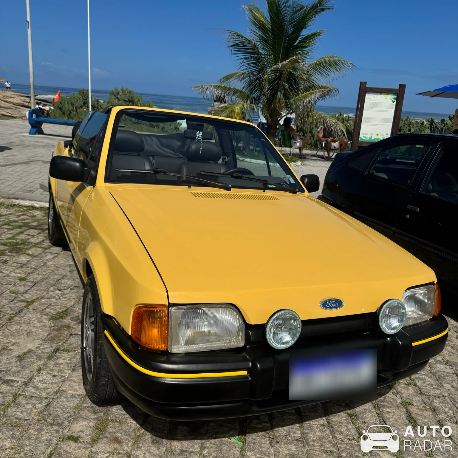 Ford Escort XR3 Convertible spotted