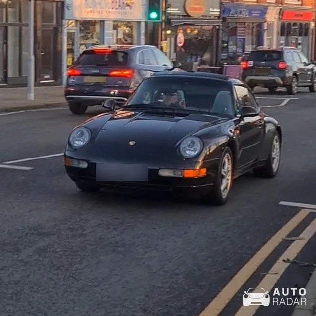 Porsche 964 Carrera spotted in Alderley Edge, United Kingdom