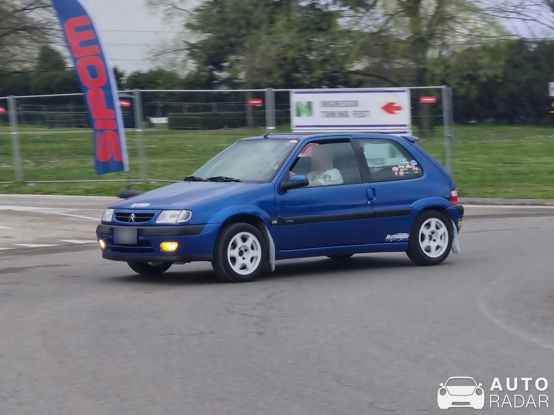 Citroën Saxo VTS spotted in Segrate