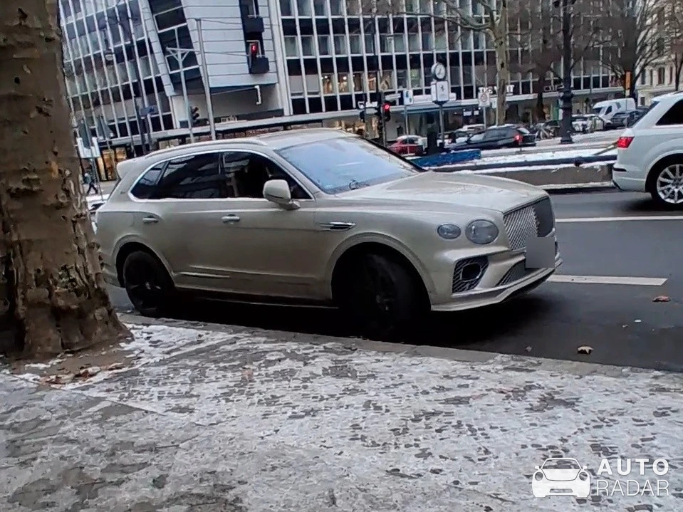 Bentley Bentayga spotted in Berlin, Germany