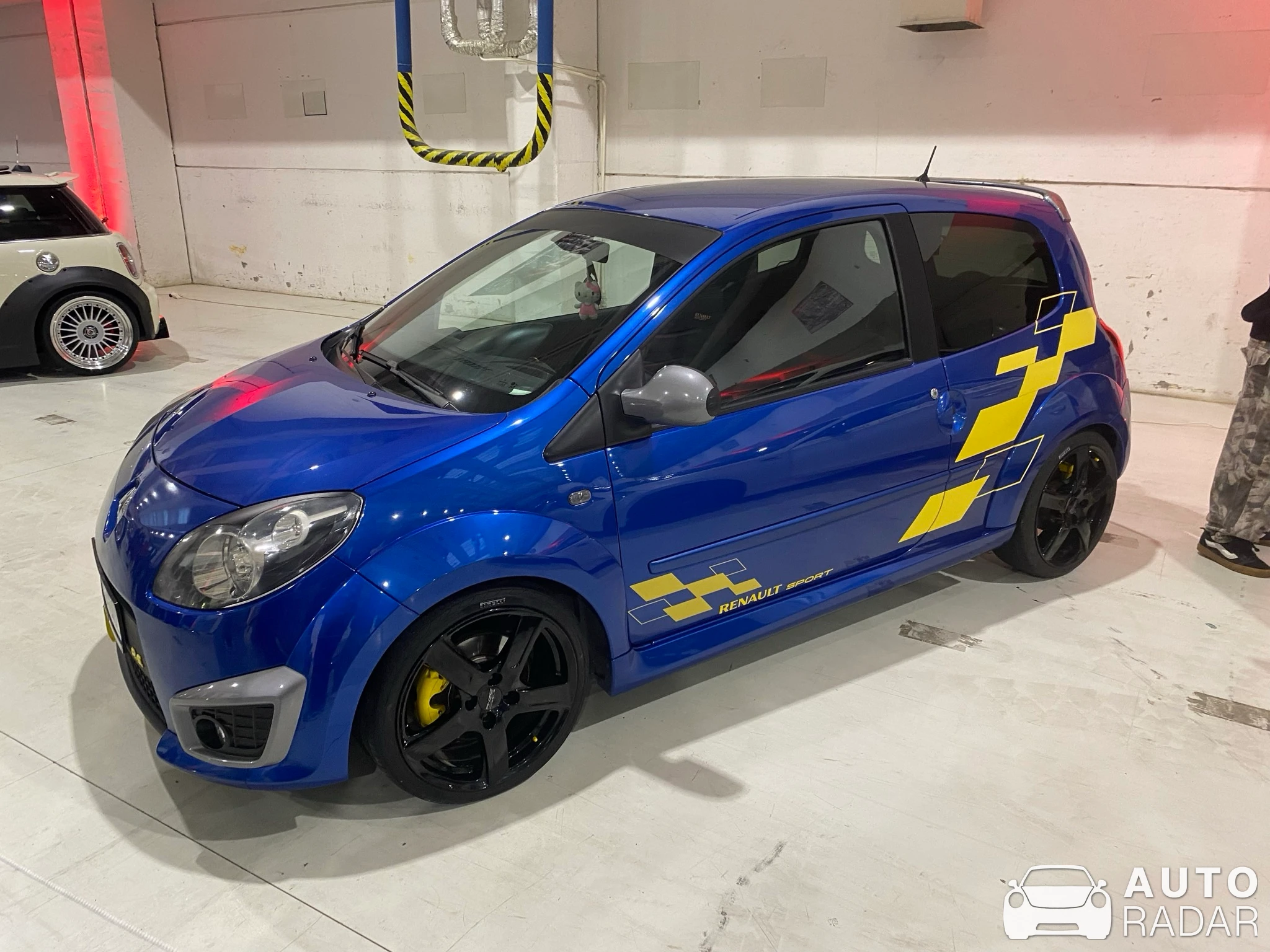 Renault Twingo RS spotted