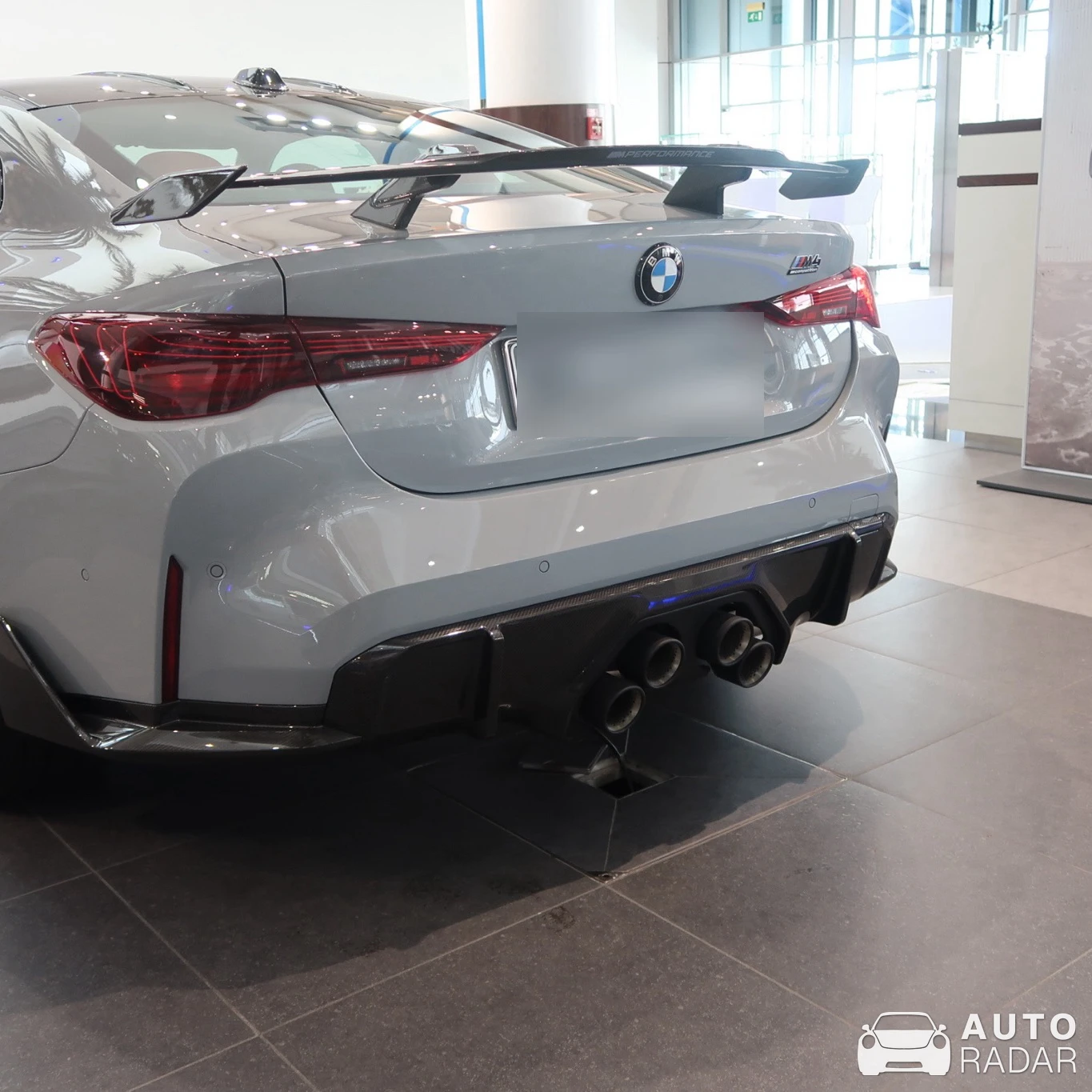 BMW M4 G82 Coupé Competition Aero Dynamics Design spotted in Abu Dhabi