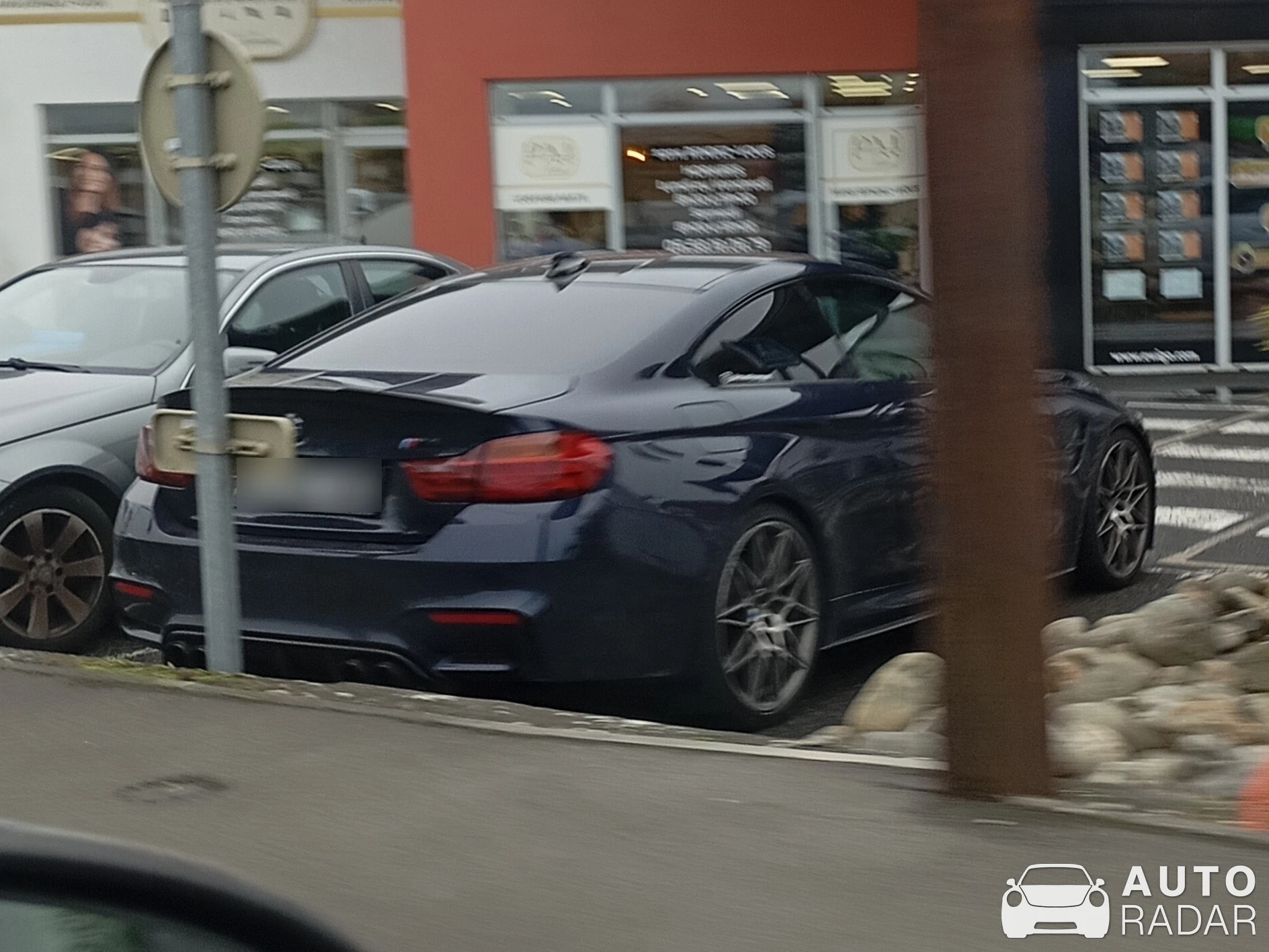 BMW M4 F82 Coupé Competition spotted in Lée, France