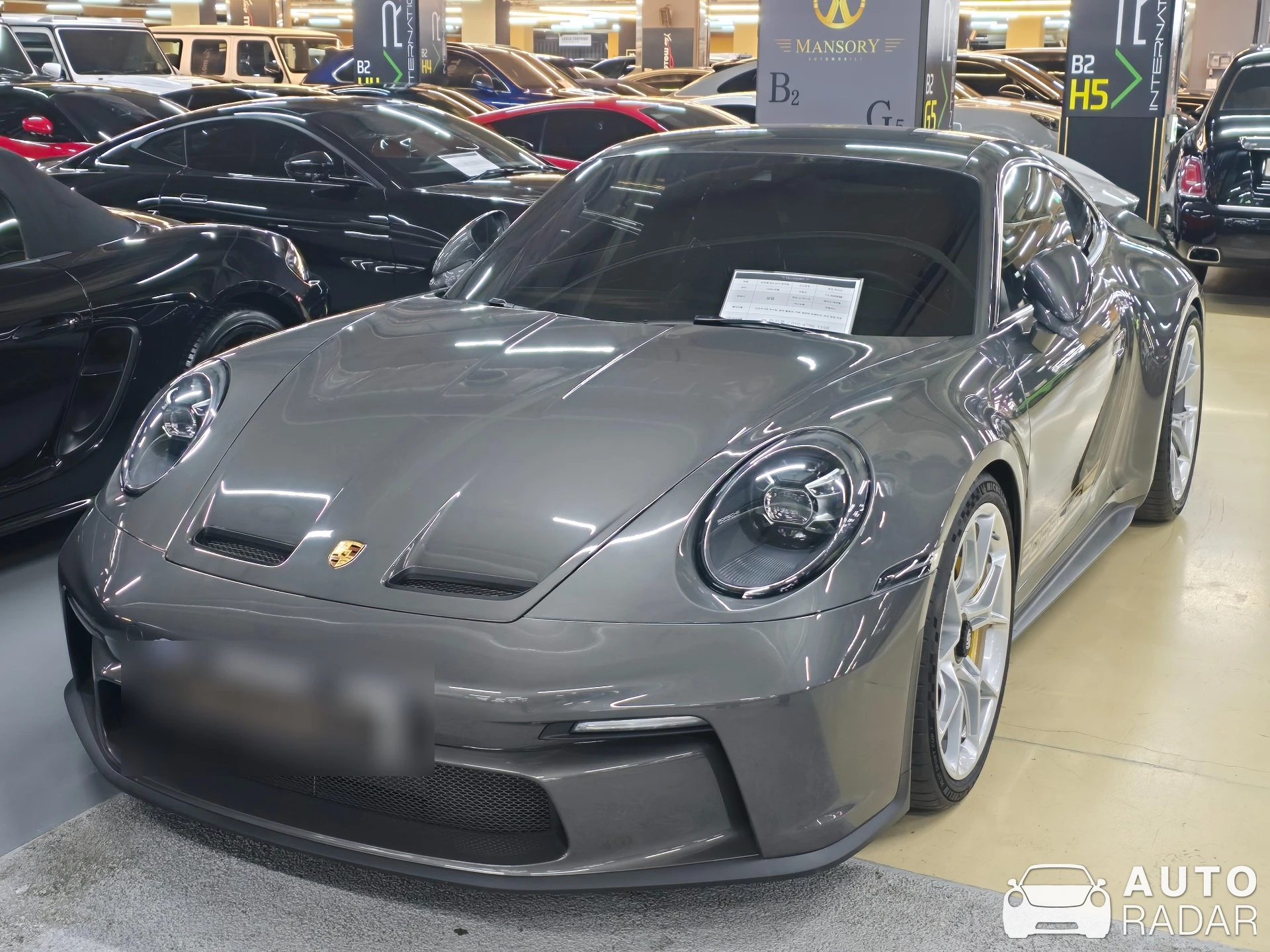 Porsche 992 GT3 Touring MkI spotted in 서초구, 대한민국